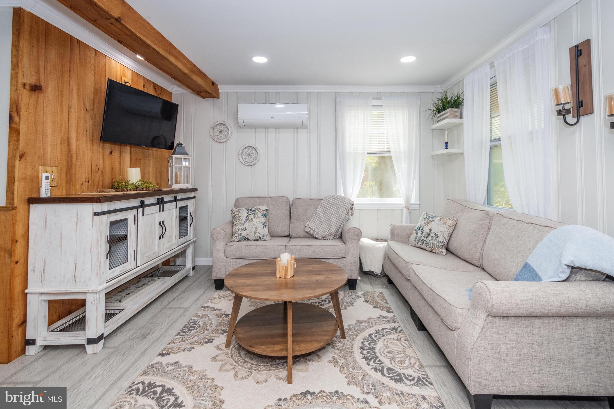RANDALL HOSTETLER - Residential