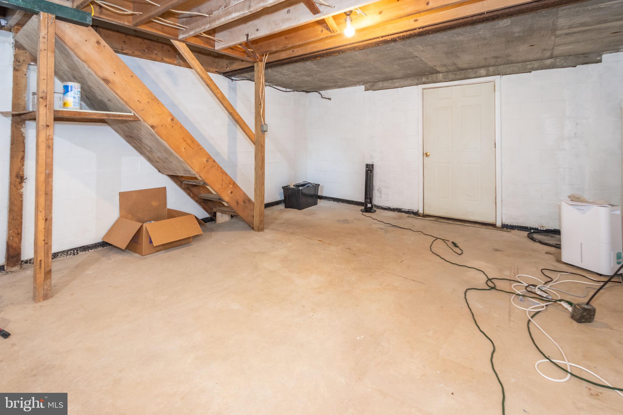 RANDALL HOSTETLER - Residential