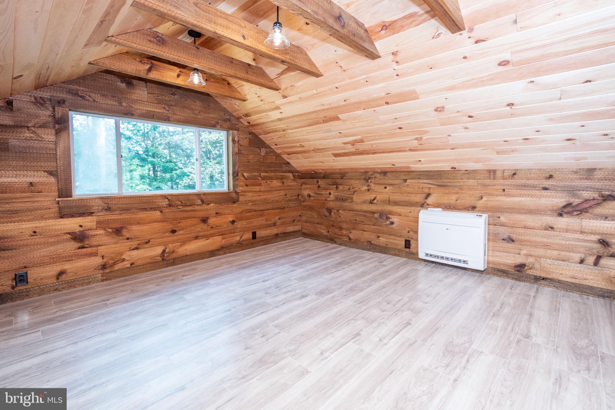 RANDALL HOSTETLER - Residential