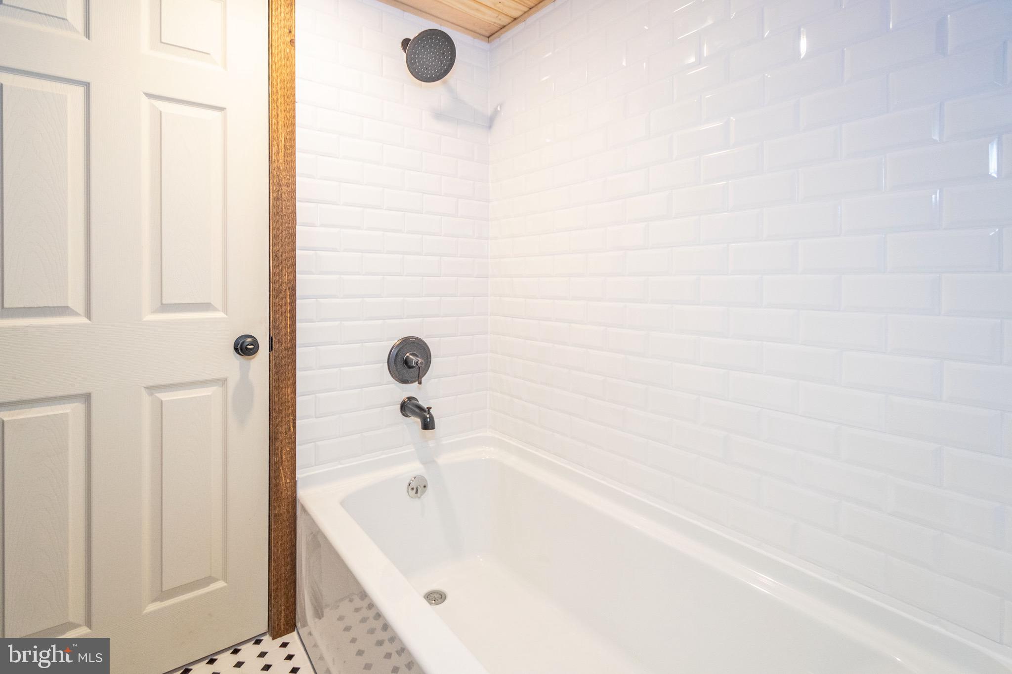 RANDALL HOSTETLER - Residential