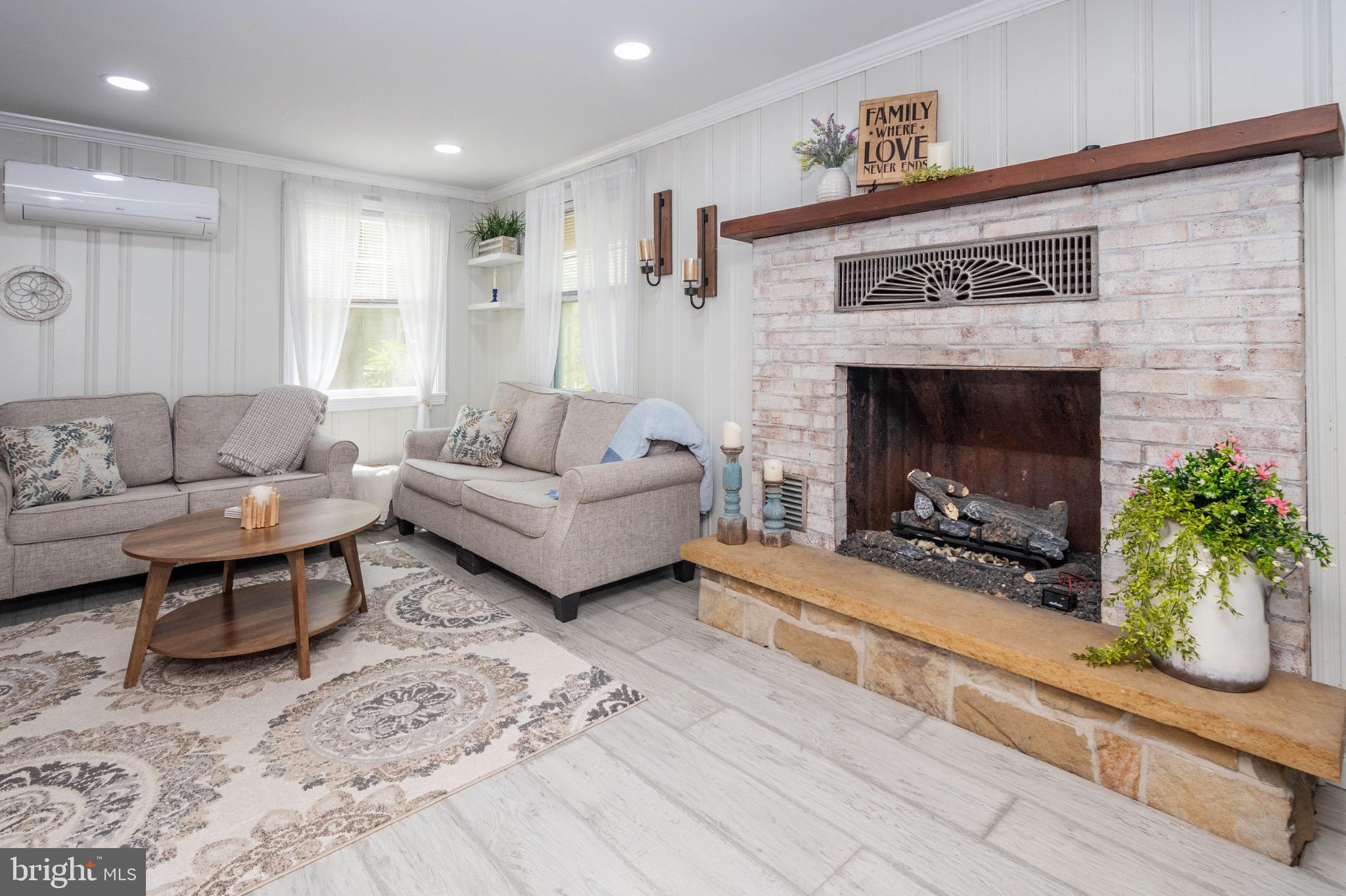 RANDALL HOSTETLER - Residential