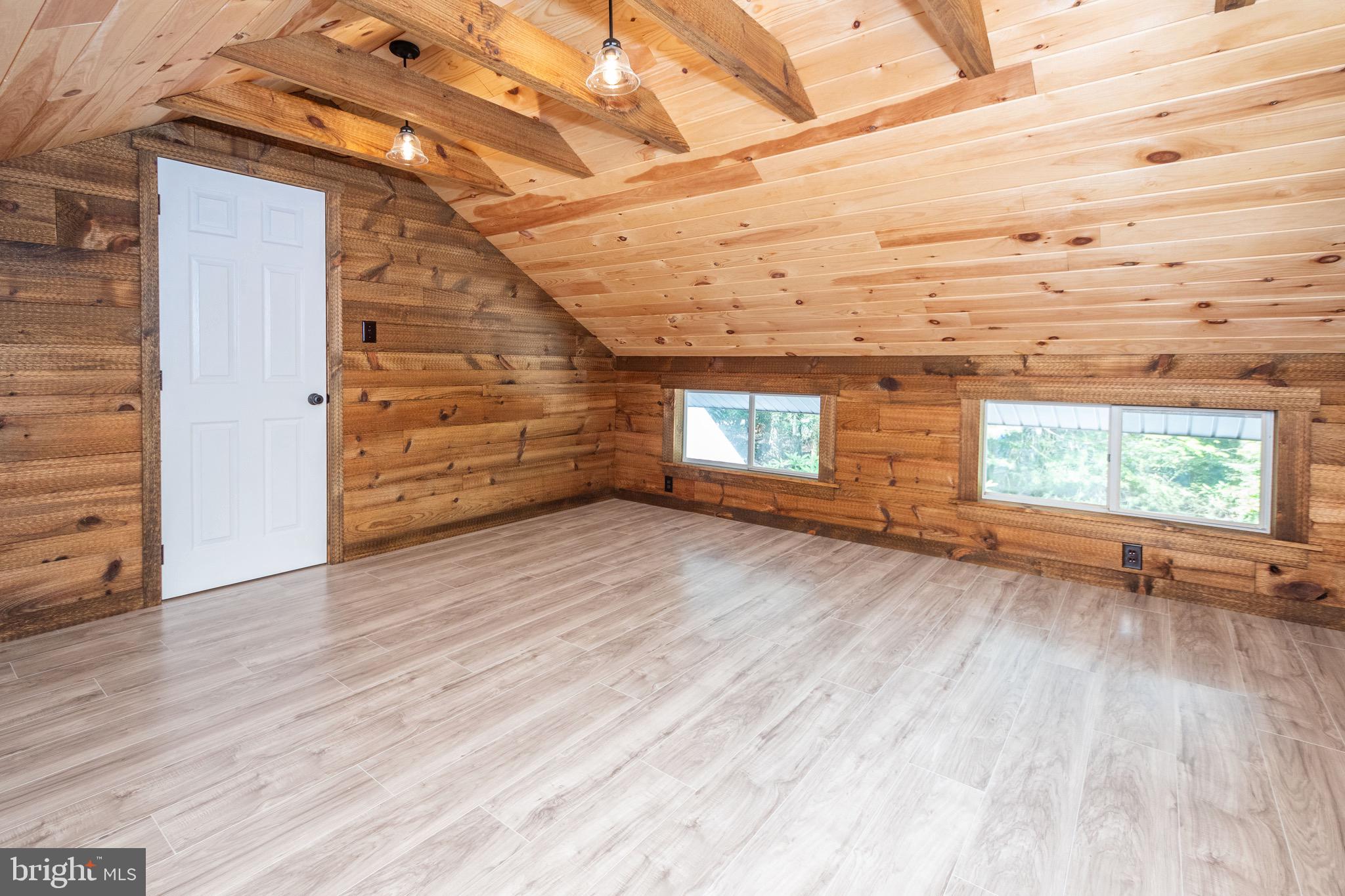 RANDALL HOSTETLER - Residential