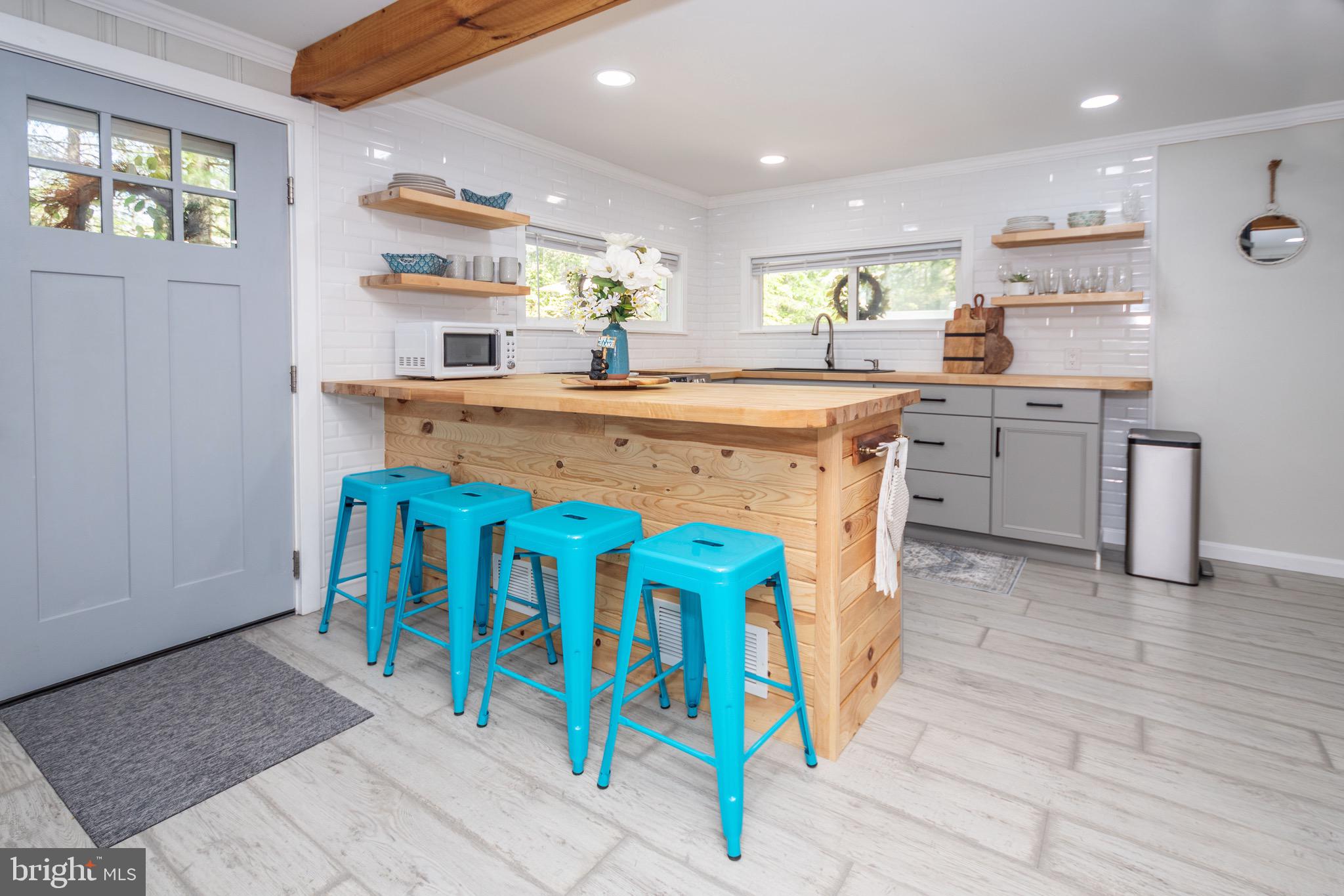 RANDALL HOSTETLER - Residential