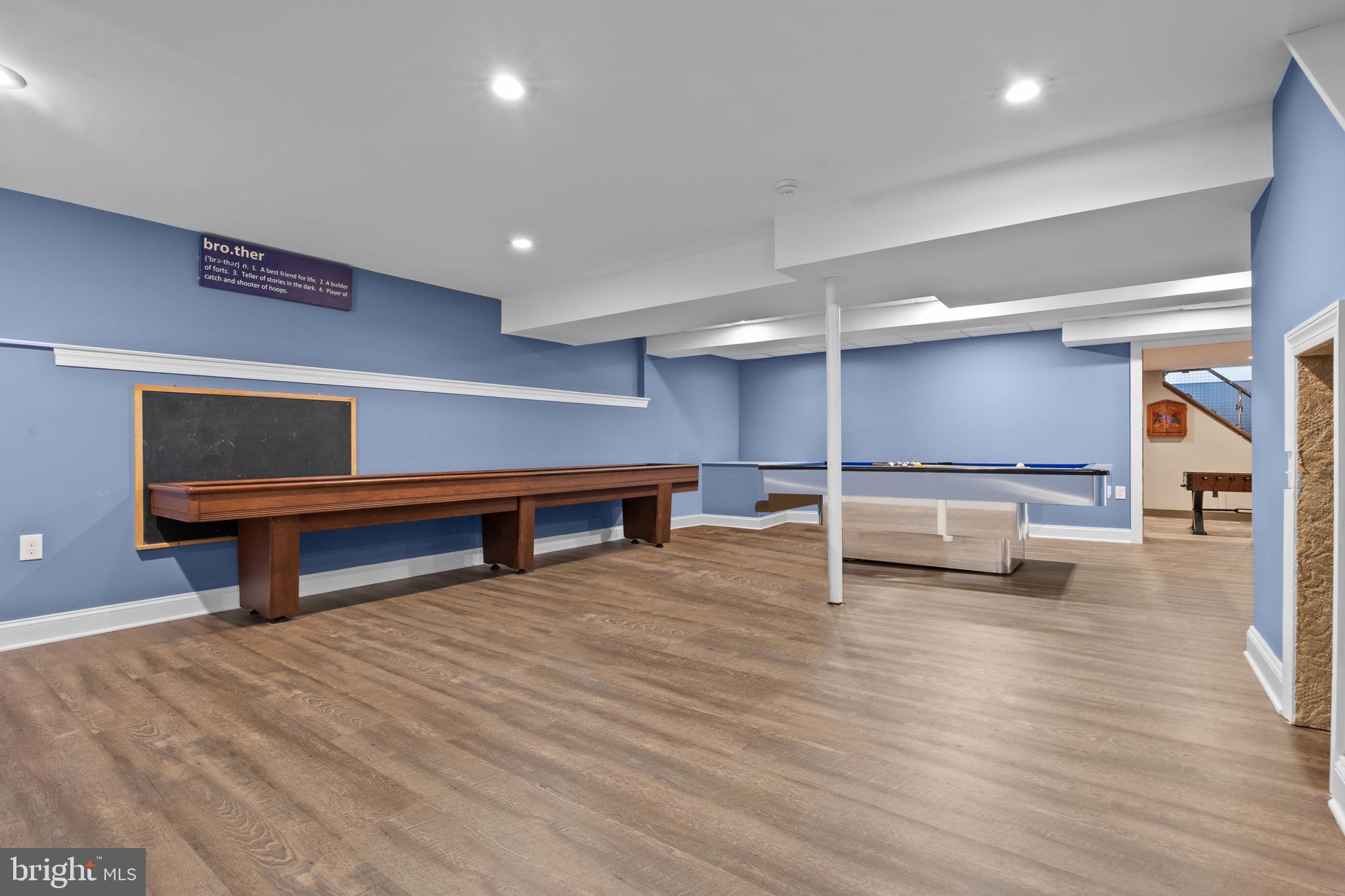 BROOKWOOD ESTS - Residential