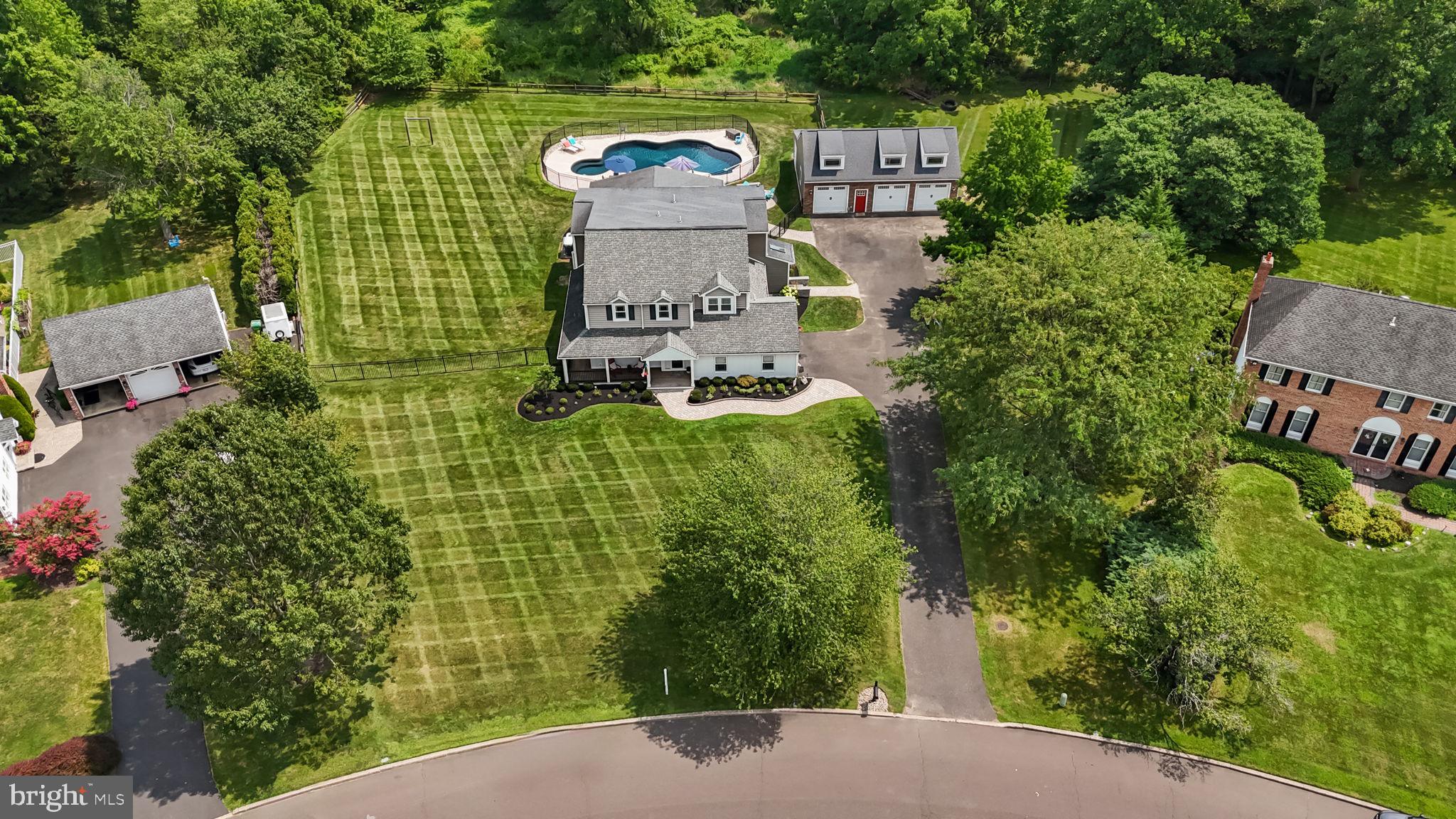 BROOKWOOD ESTS - Residential