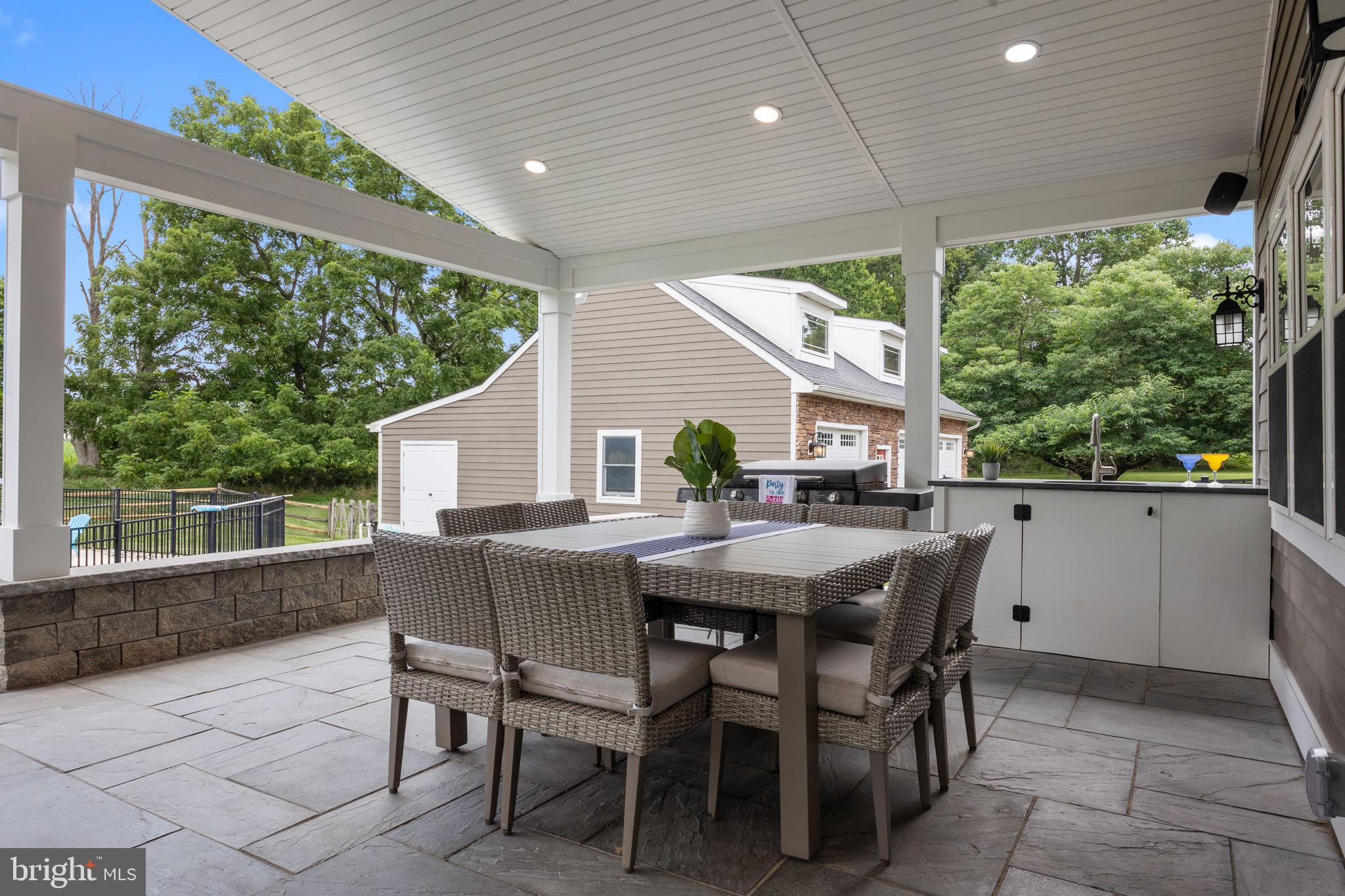 BROOKWOOD ESTS - Residential