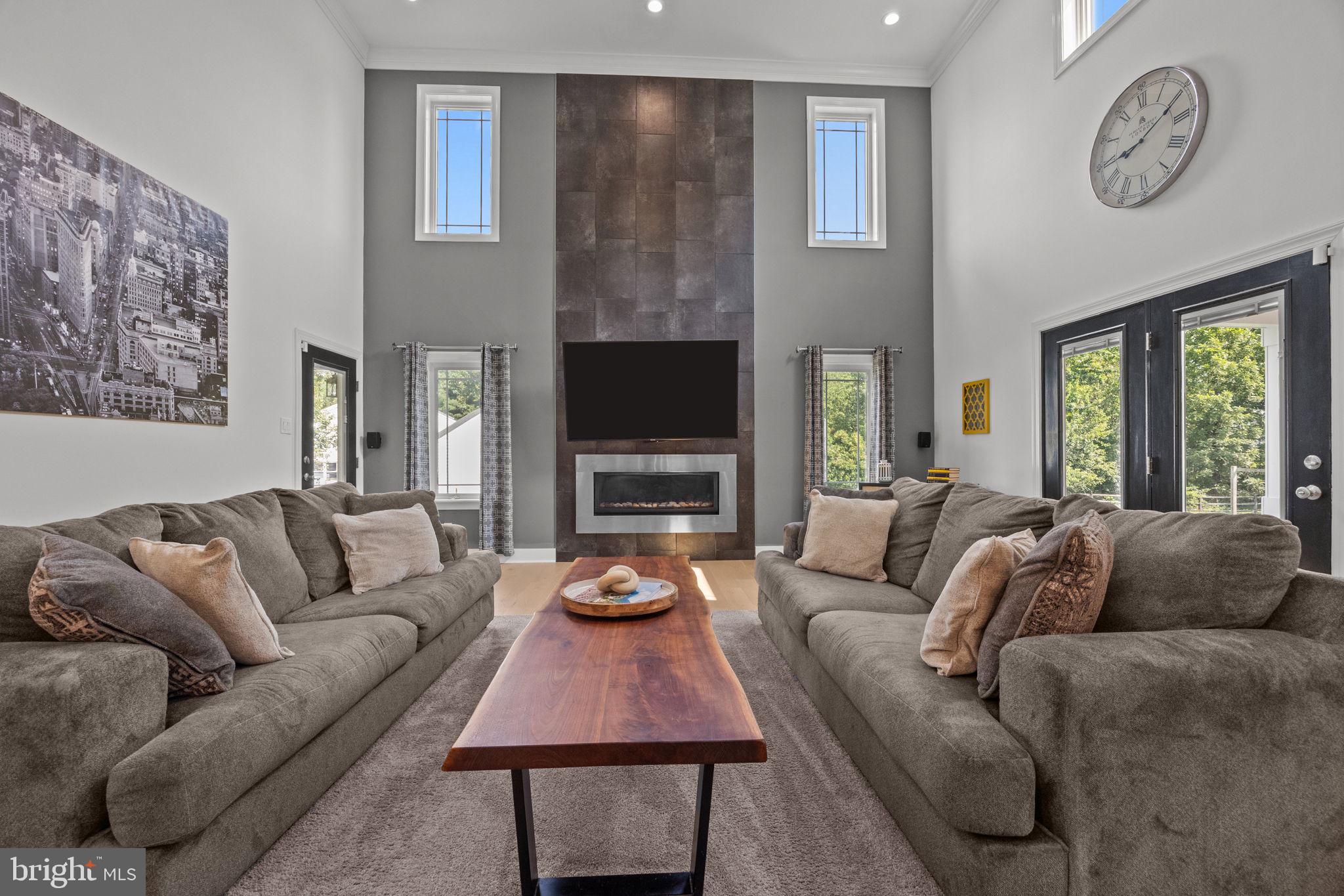 BROOKWOOD ESTS - Residential