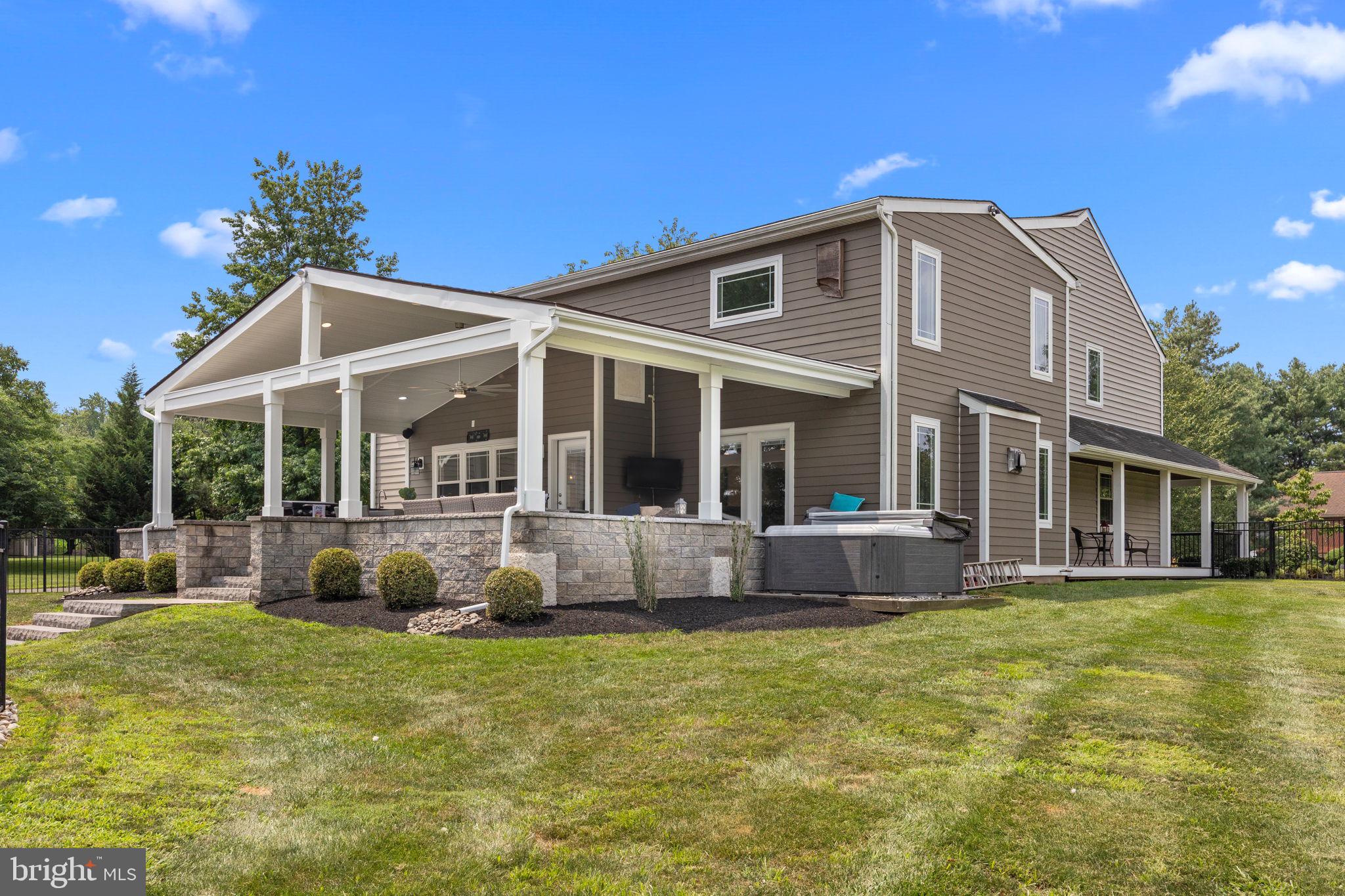 BROOKWOOD ESTS - Residential