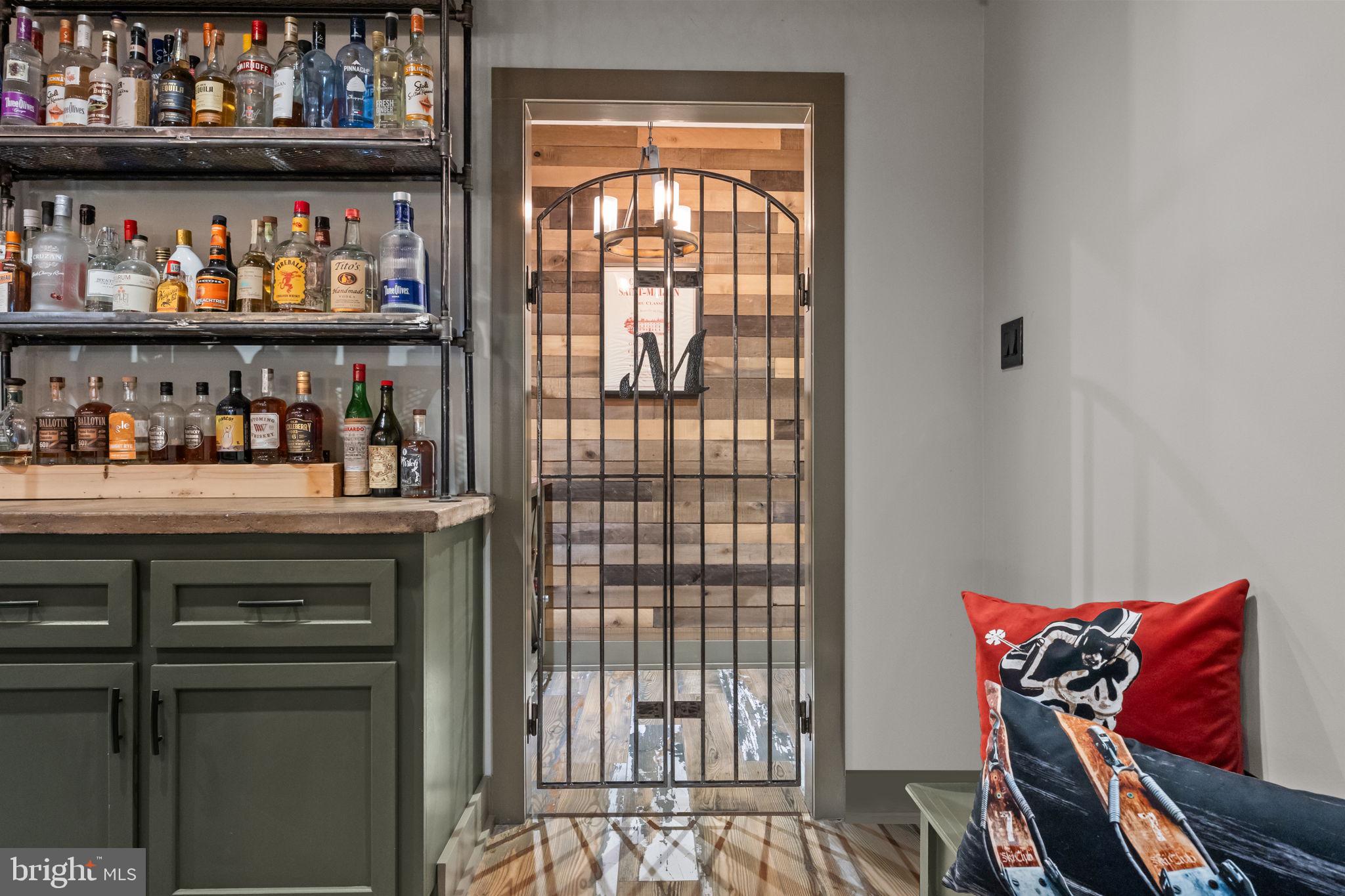 BROOKWOOD ESTS - Residential