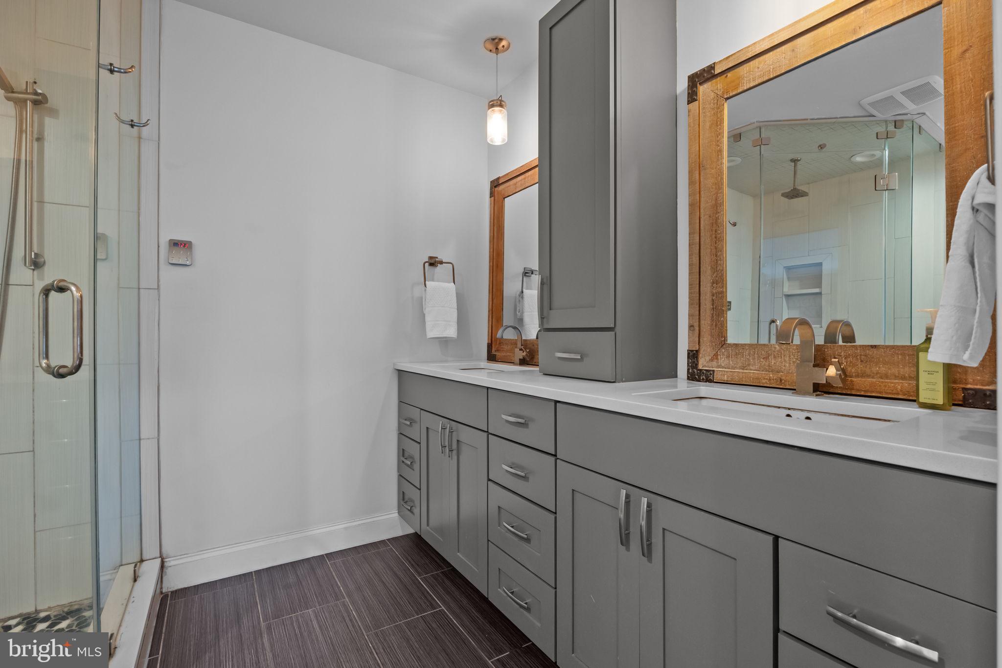 BROOKWOOD ESTS - Residential