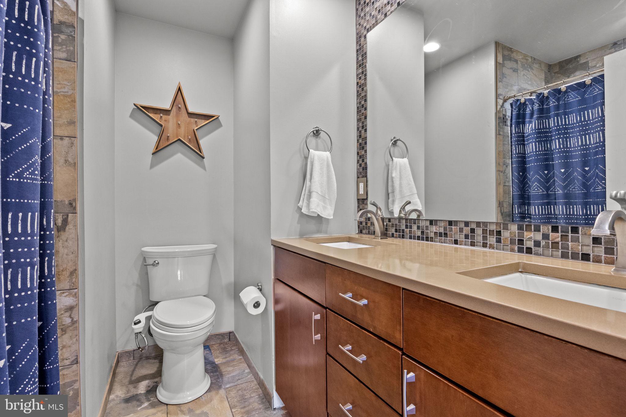 BROOKWOOD ESTS - Residential