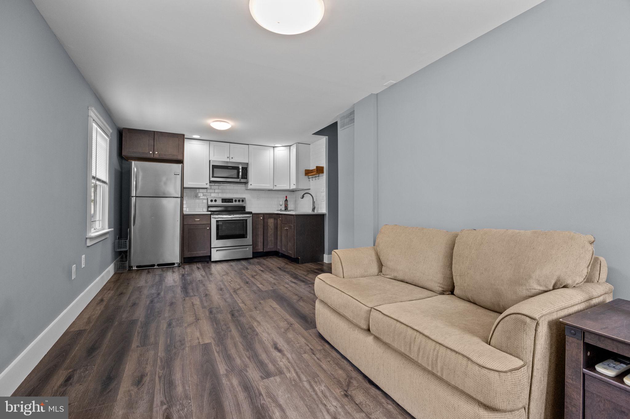 BROOKWOOD ESTS - Residential