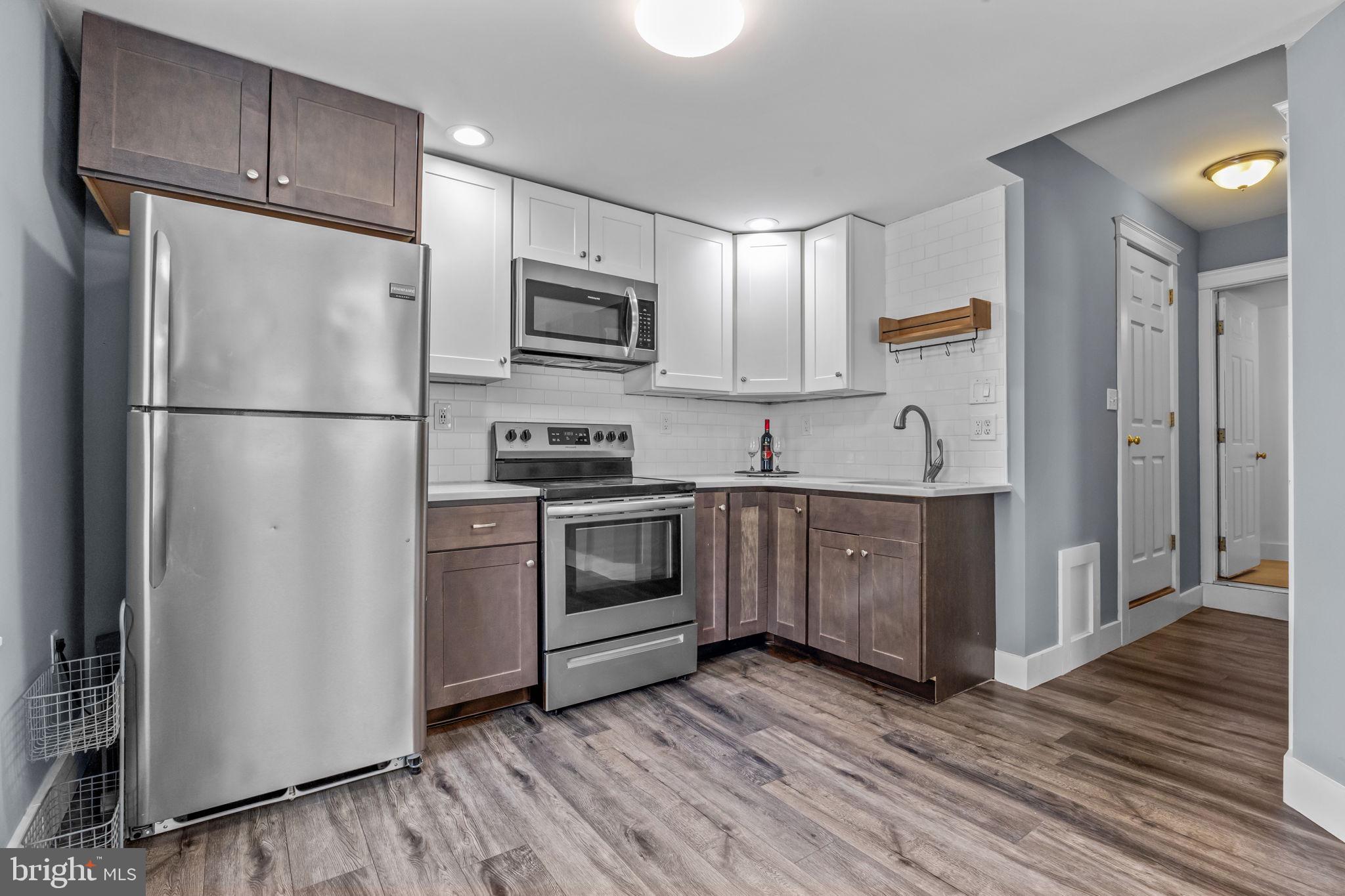 BROOKWOOD ESTS - Residential