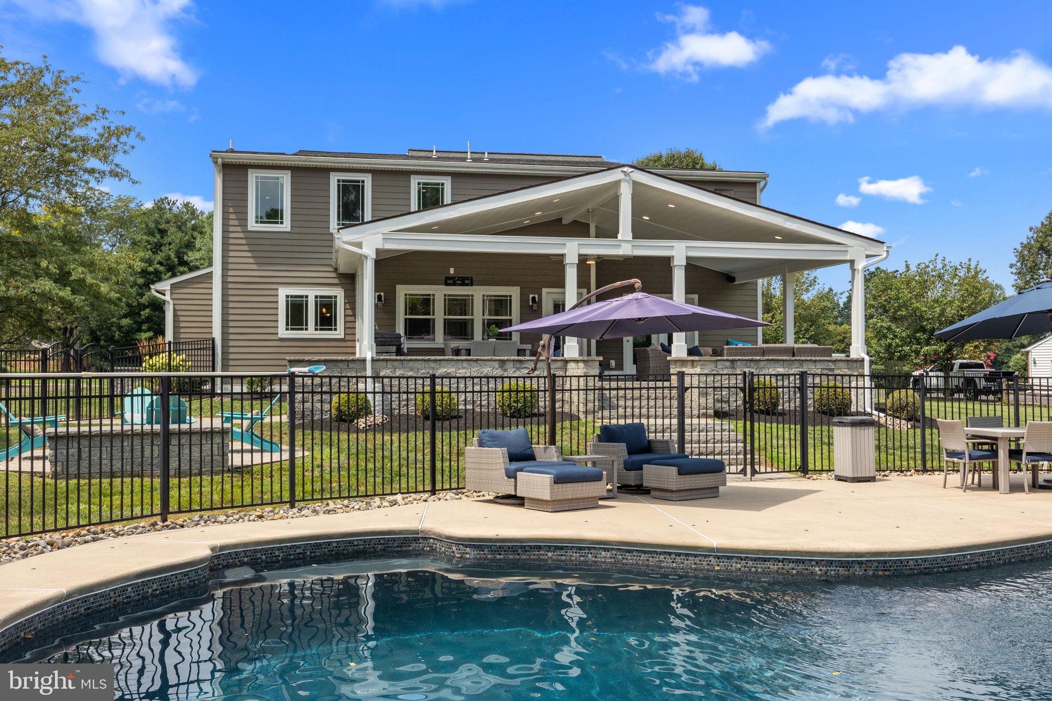 BROOKWOOD ESTS - Residential