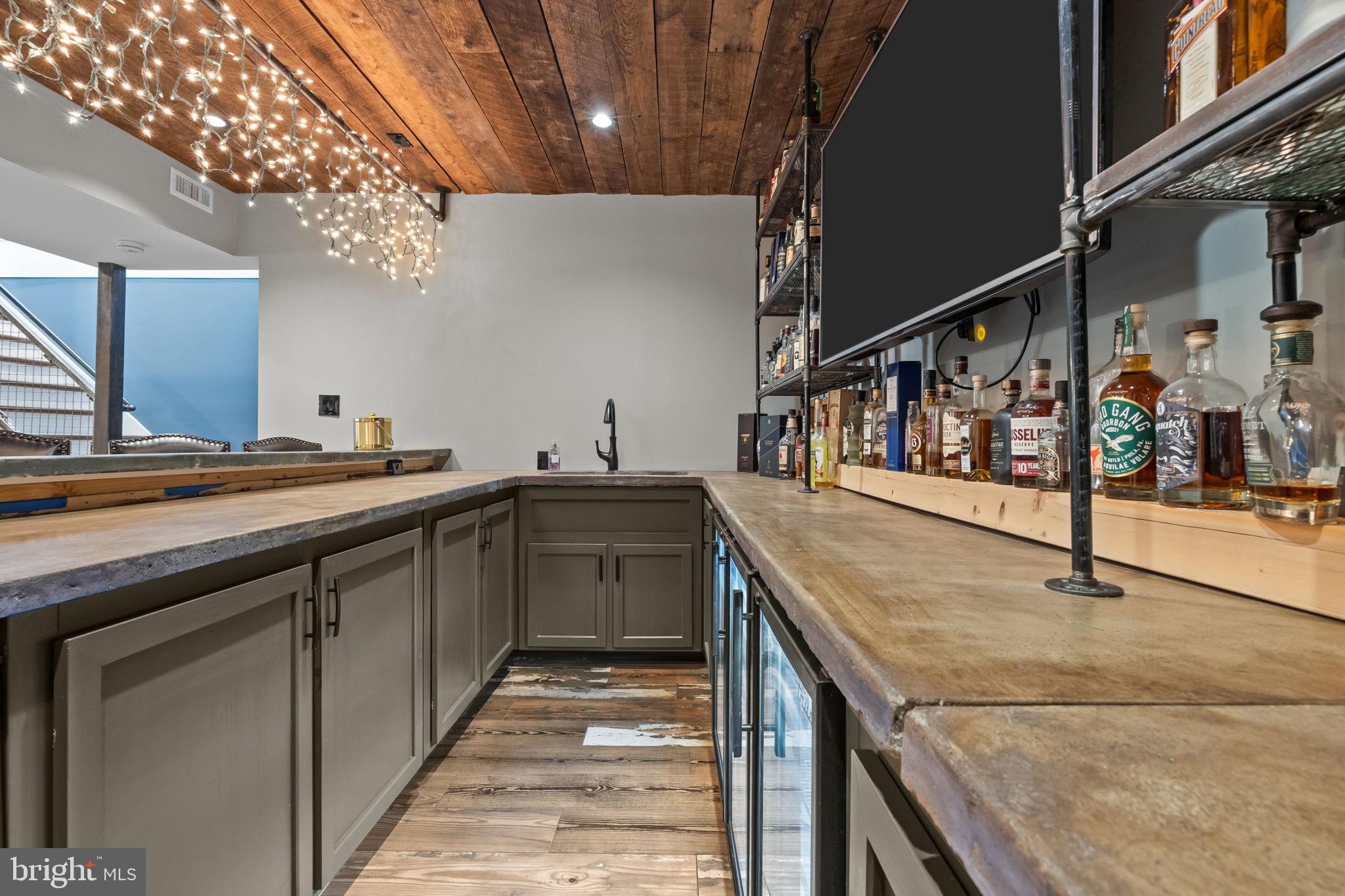 BROOKWOOD ESTS - Residential