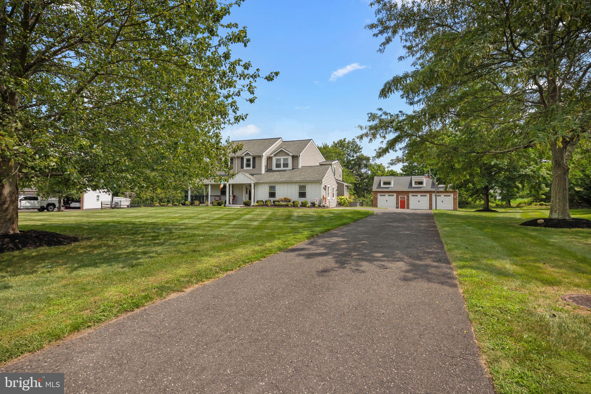 BROOKWOOD ESTS - Residential