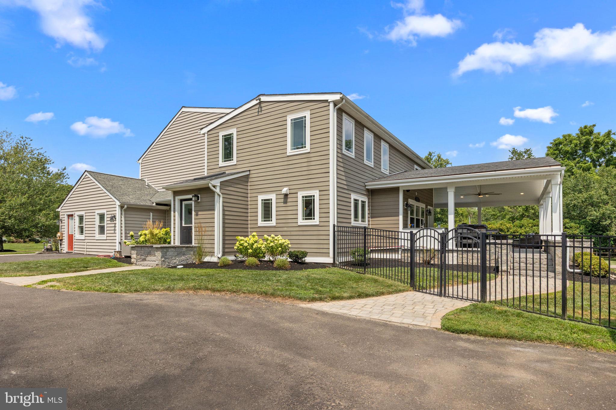 BROOKWOOD ESTS - Residential