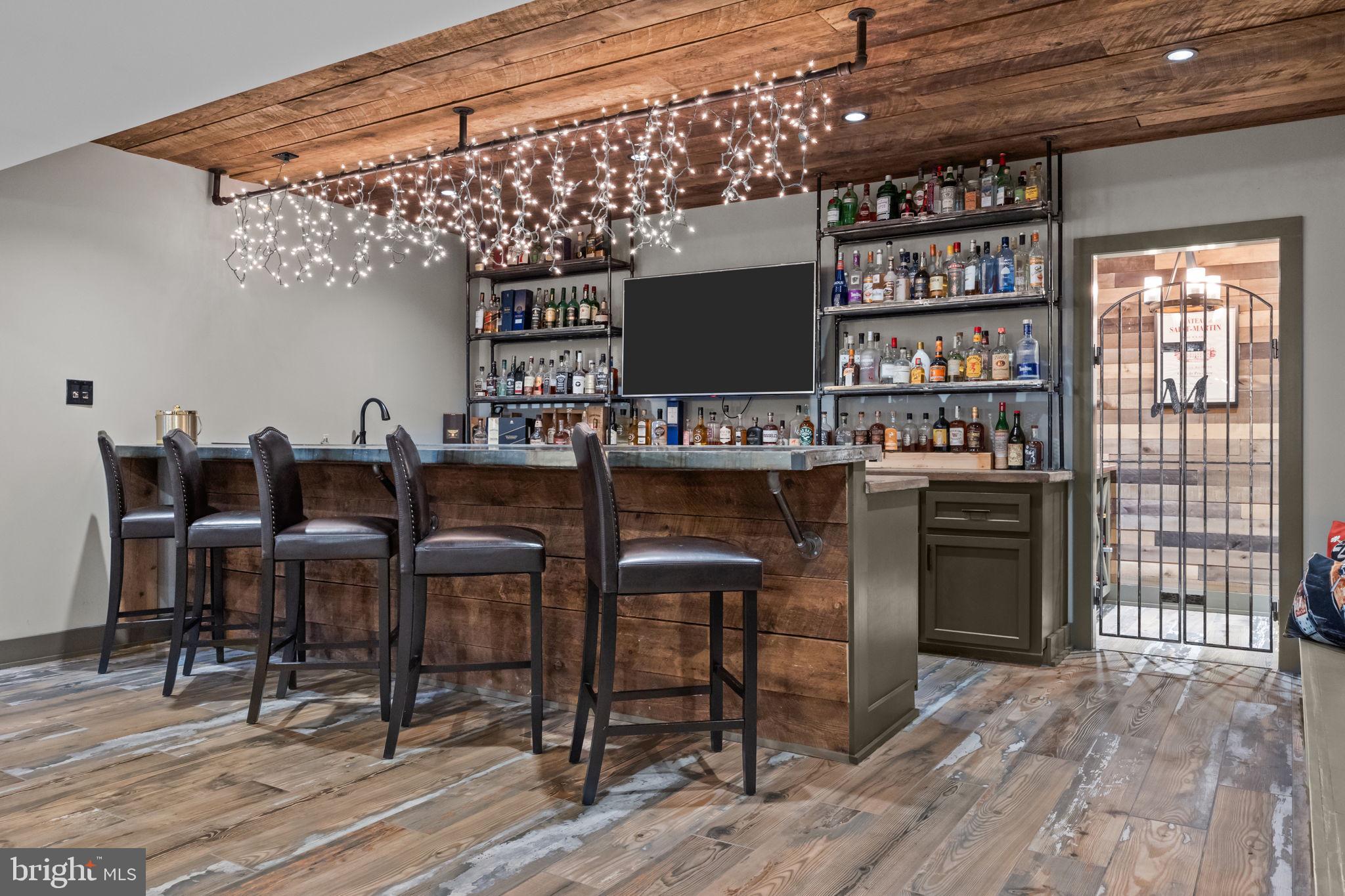 BROOKWOOD ESTS - Residential