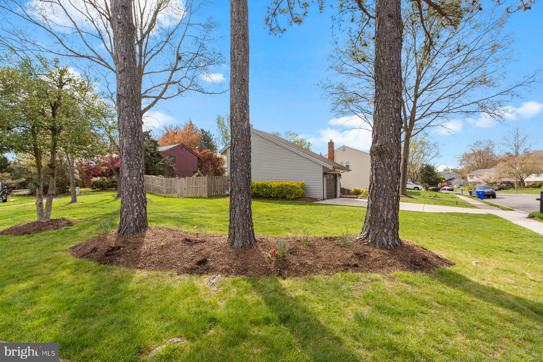 STONEYBROOKE - Residential