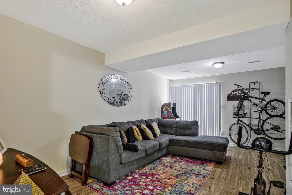 SOMERSET SUB - Residential