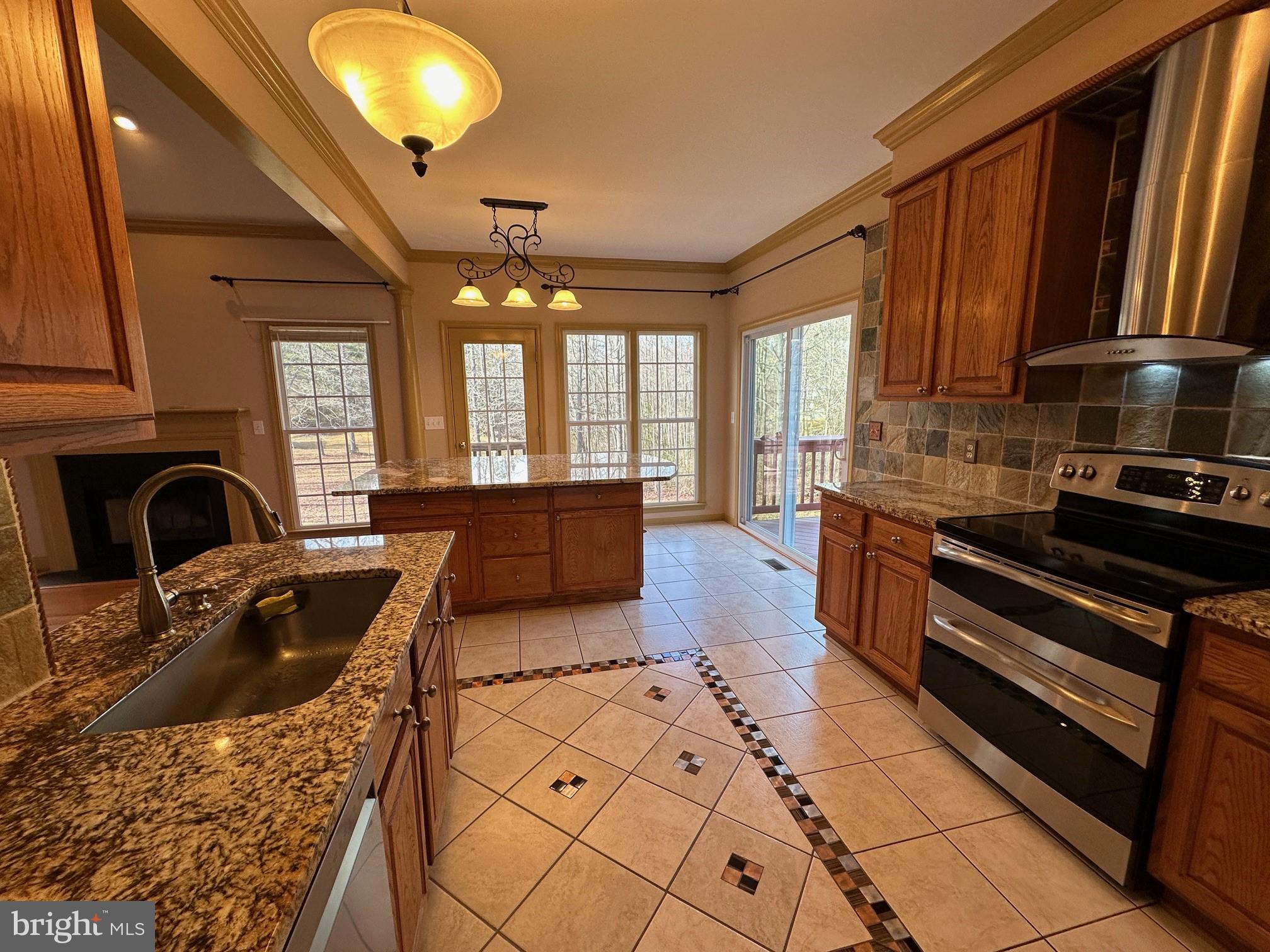 BLAKE FARM - Residential Lease