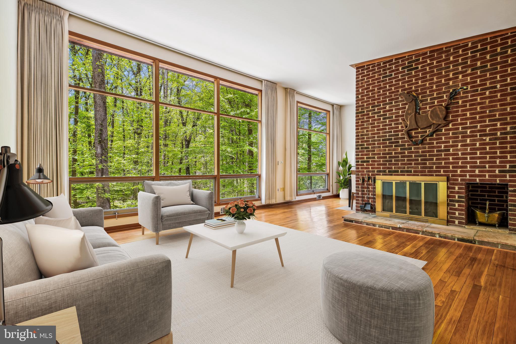 DARNESTOWN OUTSIDE - Residential