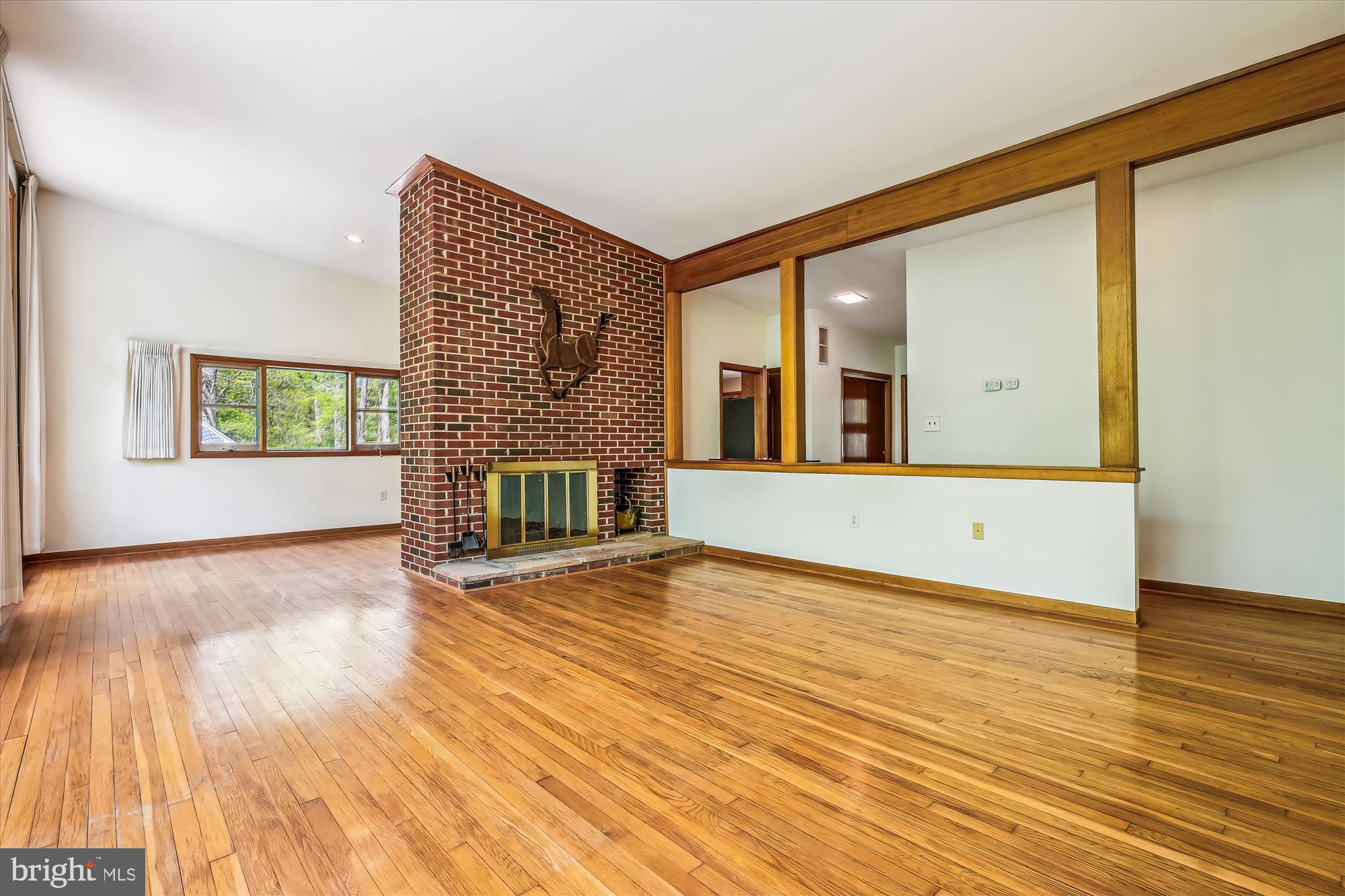 DARNESTOWN OUTSIDE - Residential