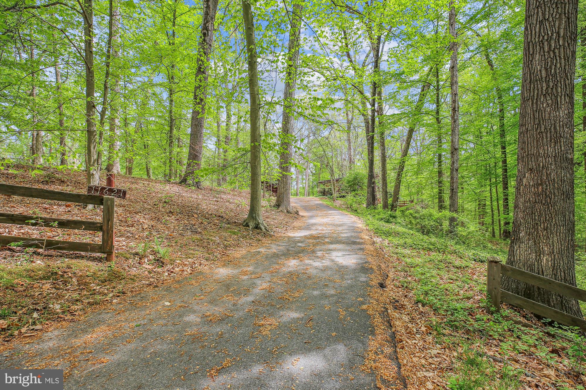 DARNESTOWN OUTSIDE - Residential