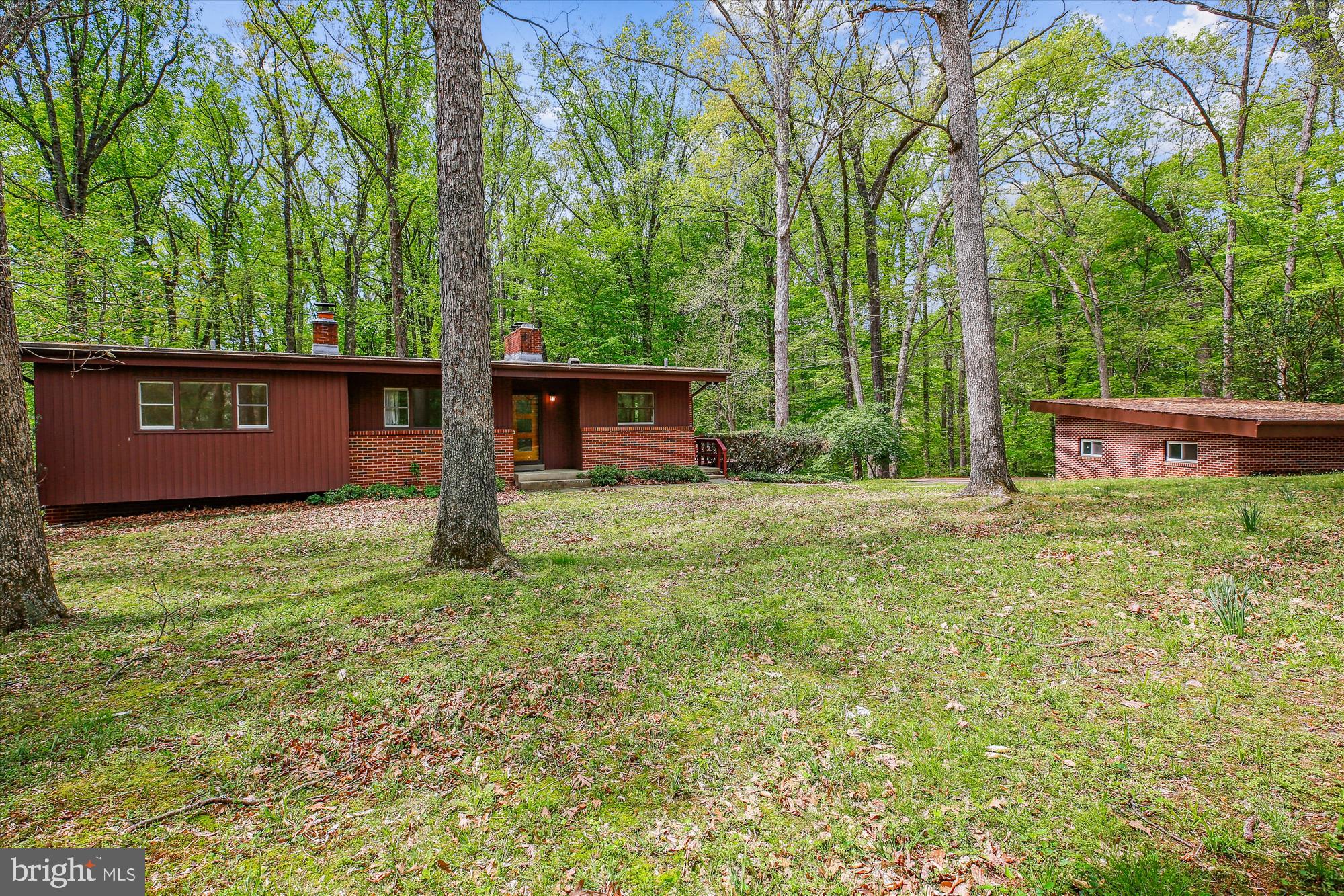 DARNESTOWN OUTSIDE - Residential