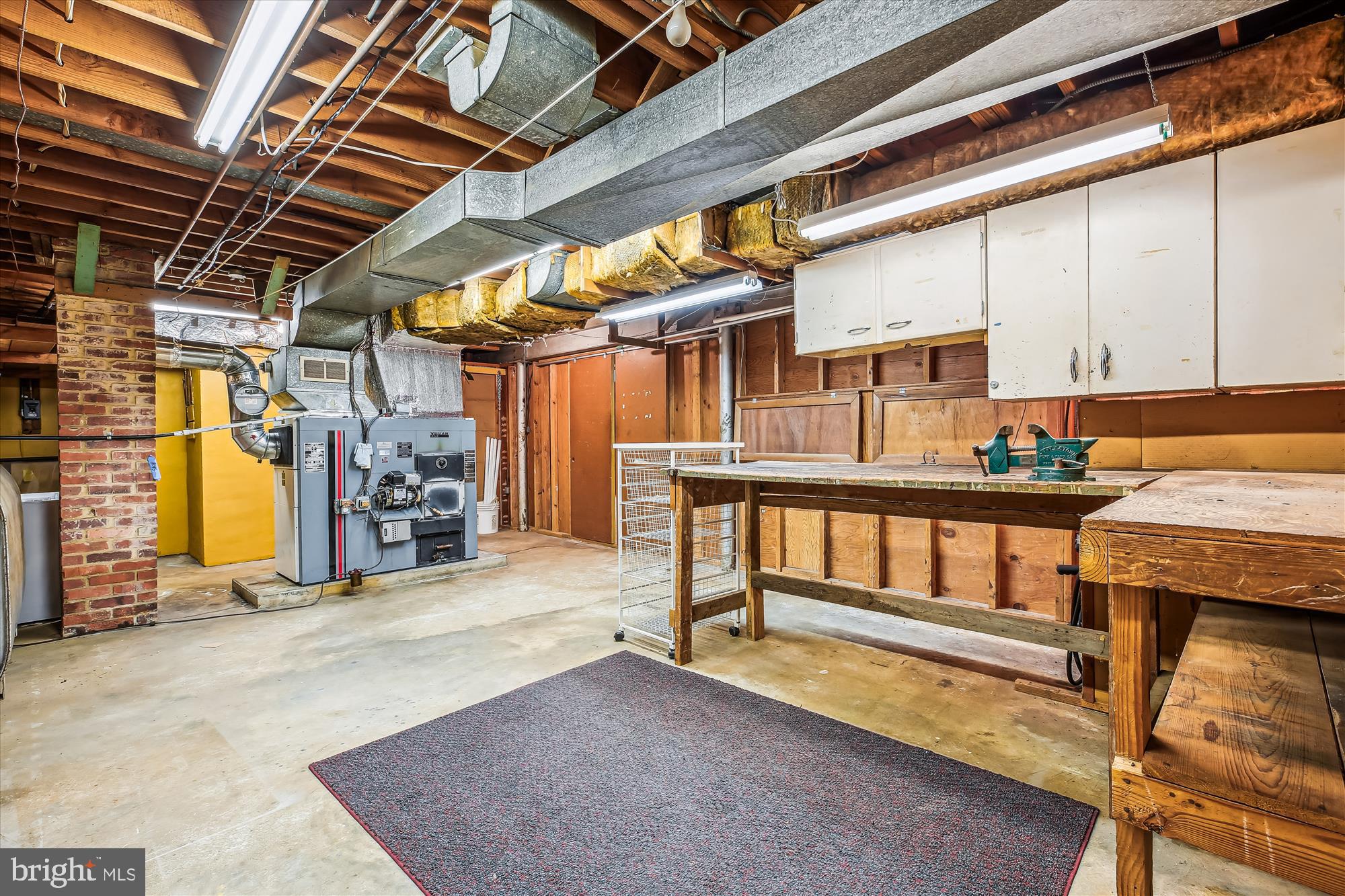 DARNESTOWN OUTSIDE - Residential