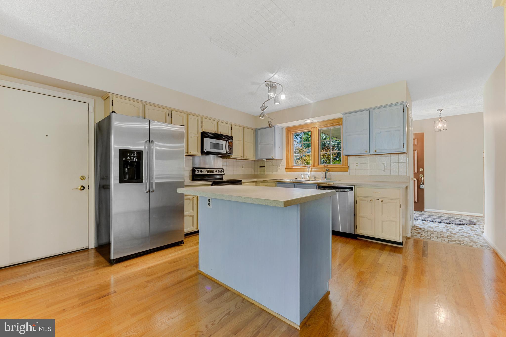 HERITAGE HARBOUR - Residential