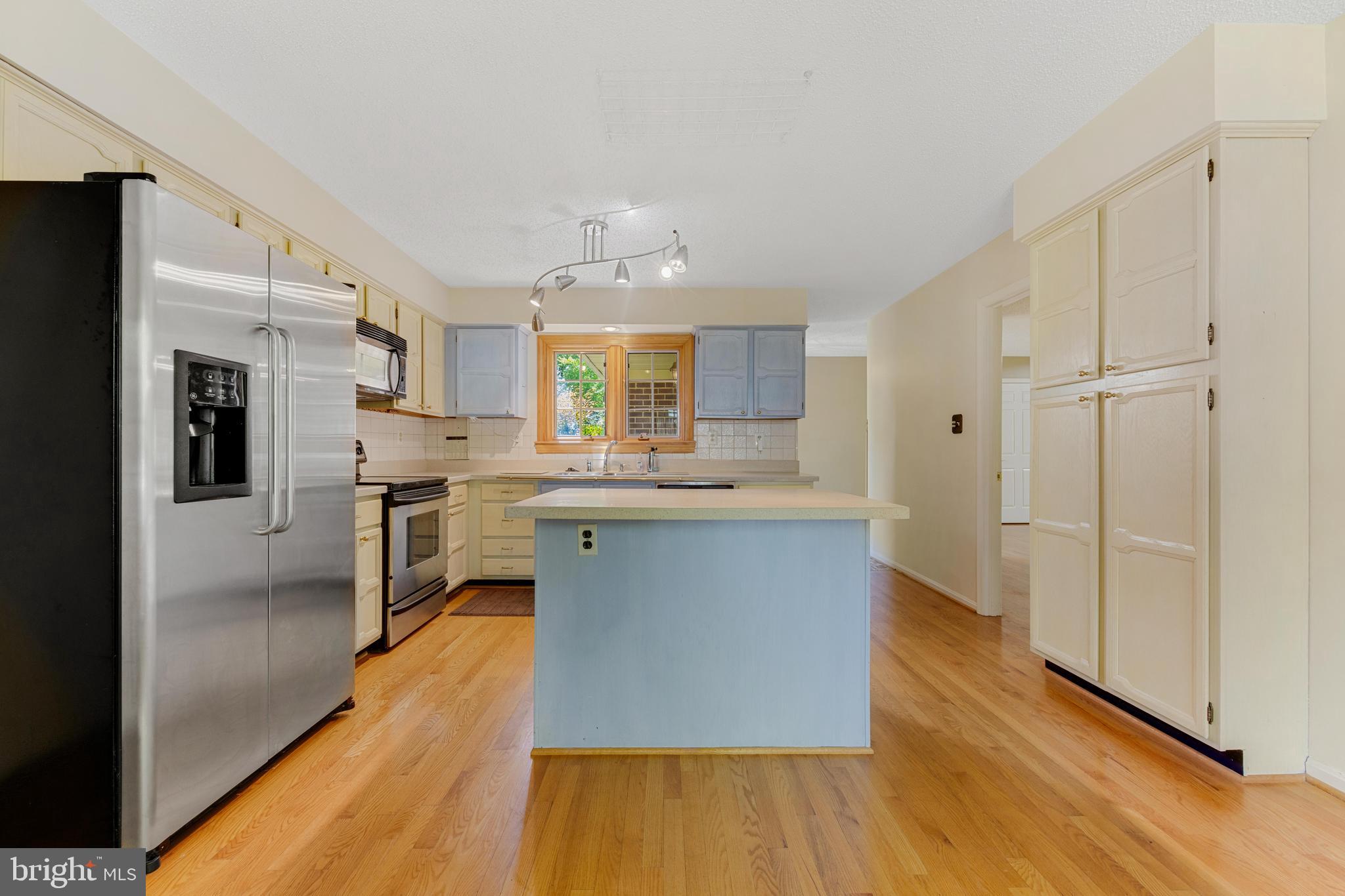 HERITAGE HARBOUR - Residential