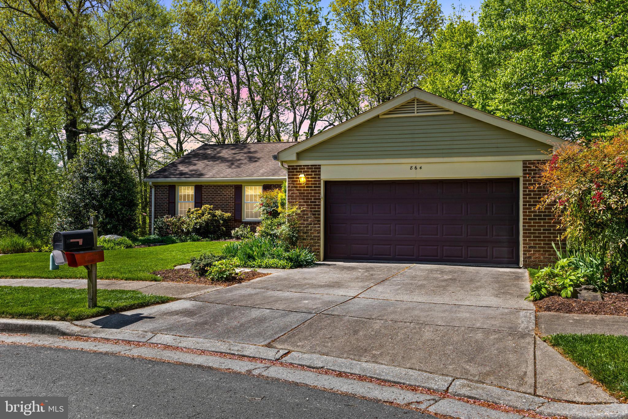 HERITAGE HARBOUR - Residential