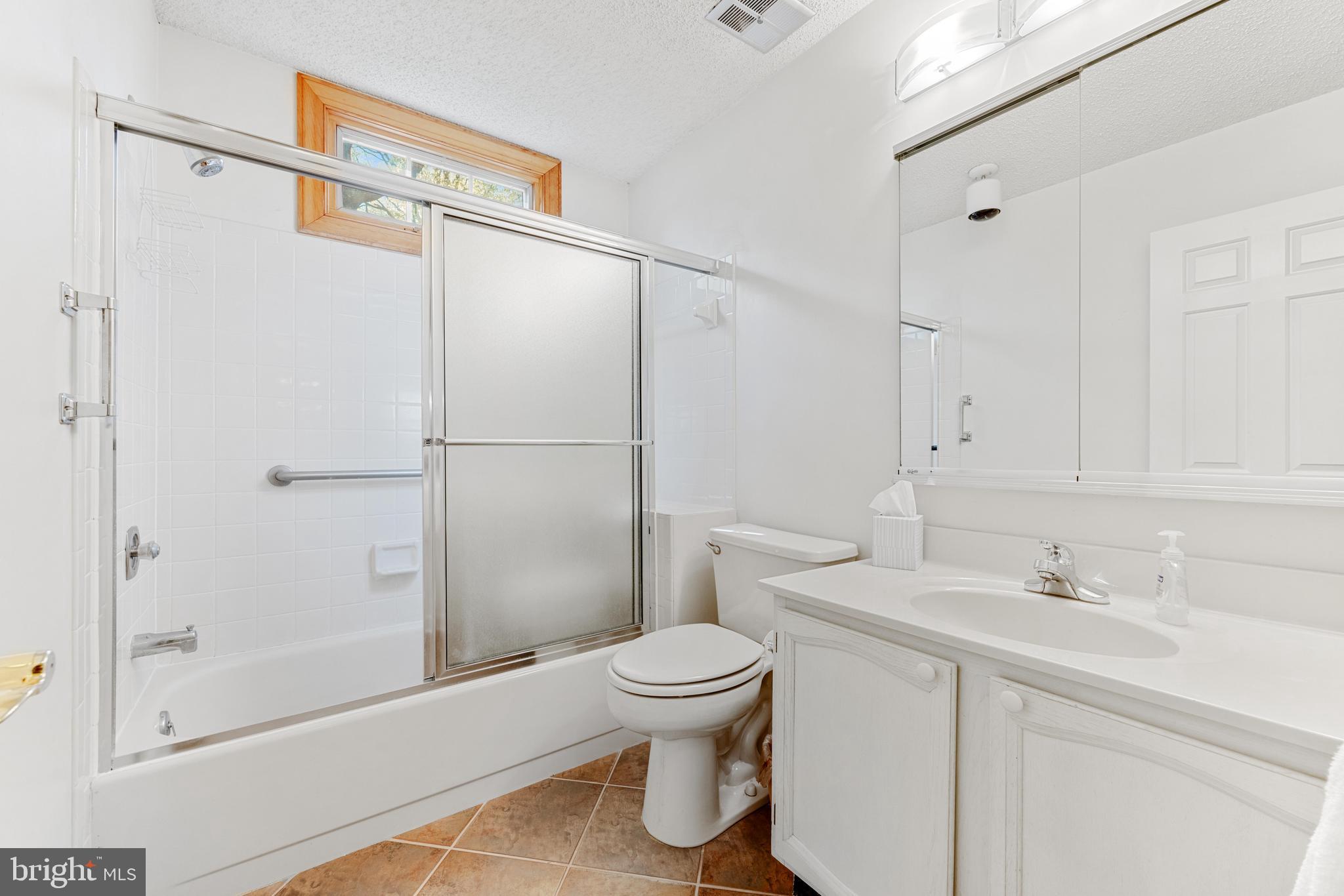 HERITAGE HARBOUR - Residential