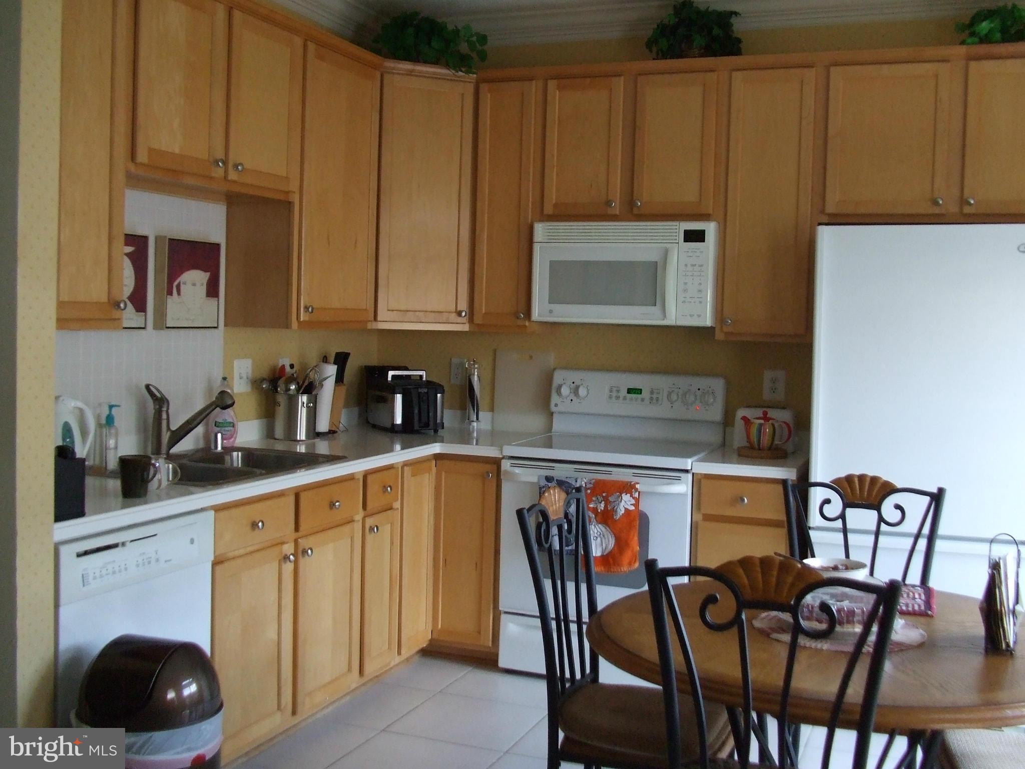 EAGLES LANDING AT WATERS EDGE - Residential