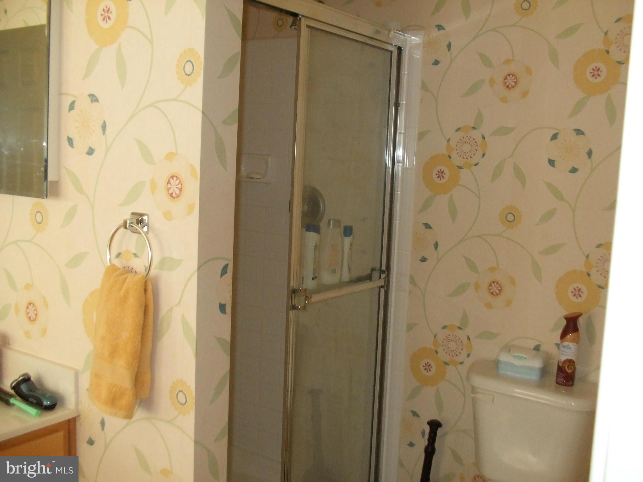 EAGLES LANDING AT WATERS EDGE - Residential