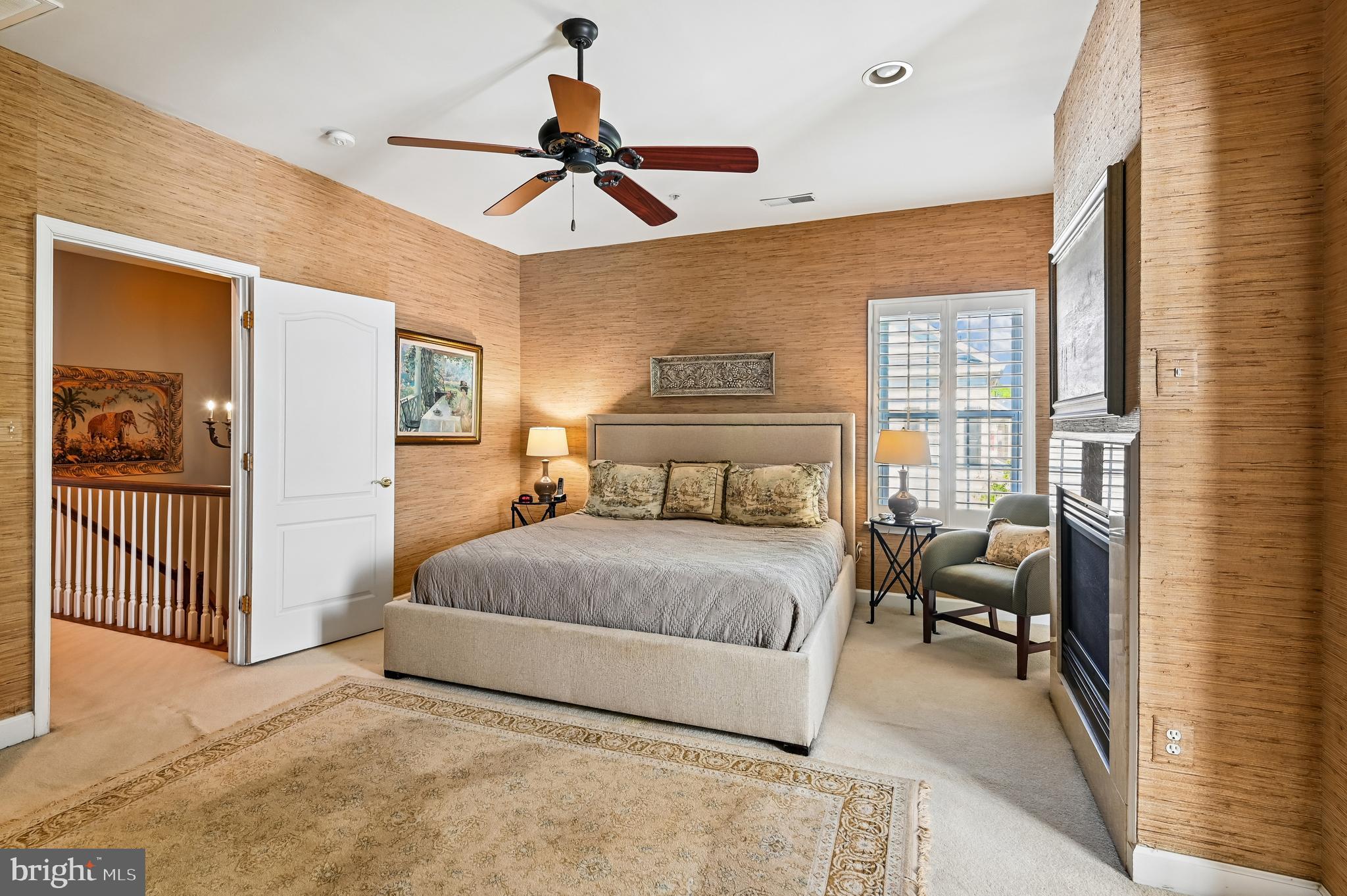 SOUTH RIVER COLONY - Residential