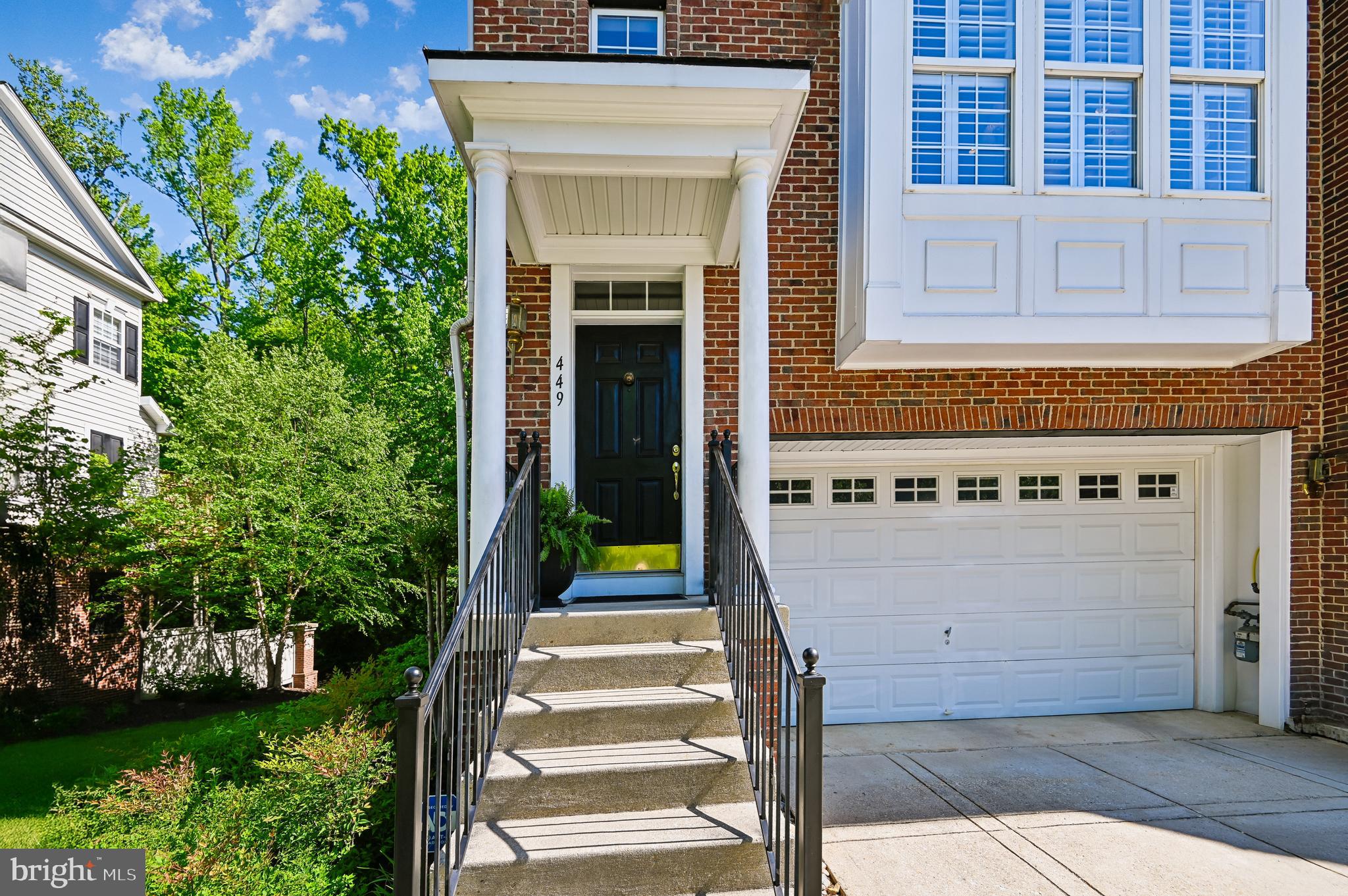 SOUTH RIVER COLONY - Residential