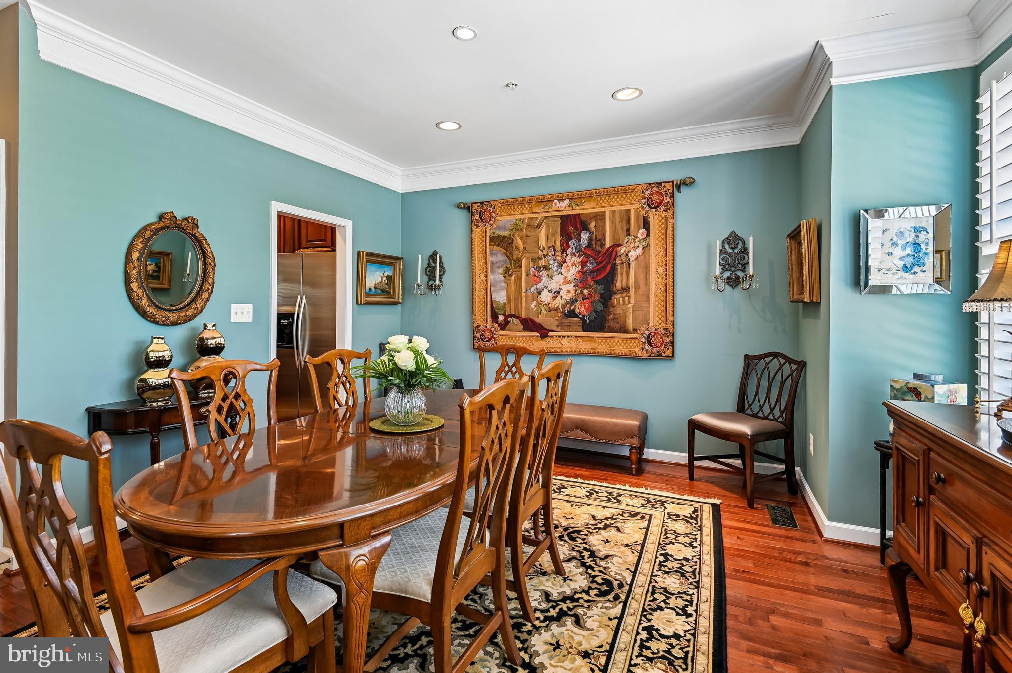 SOUTH RIVER COLONY - Residential