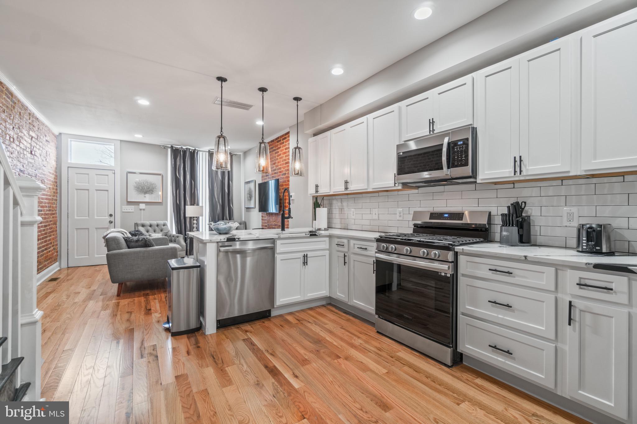 JOHNS HOPKINS - Residential