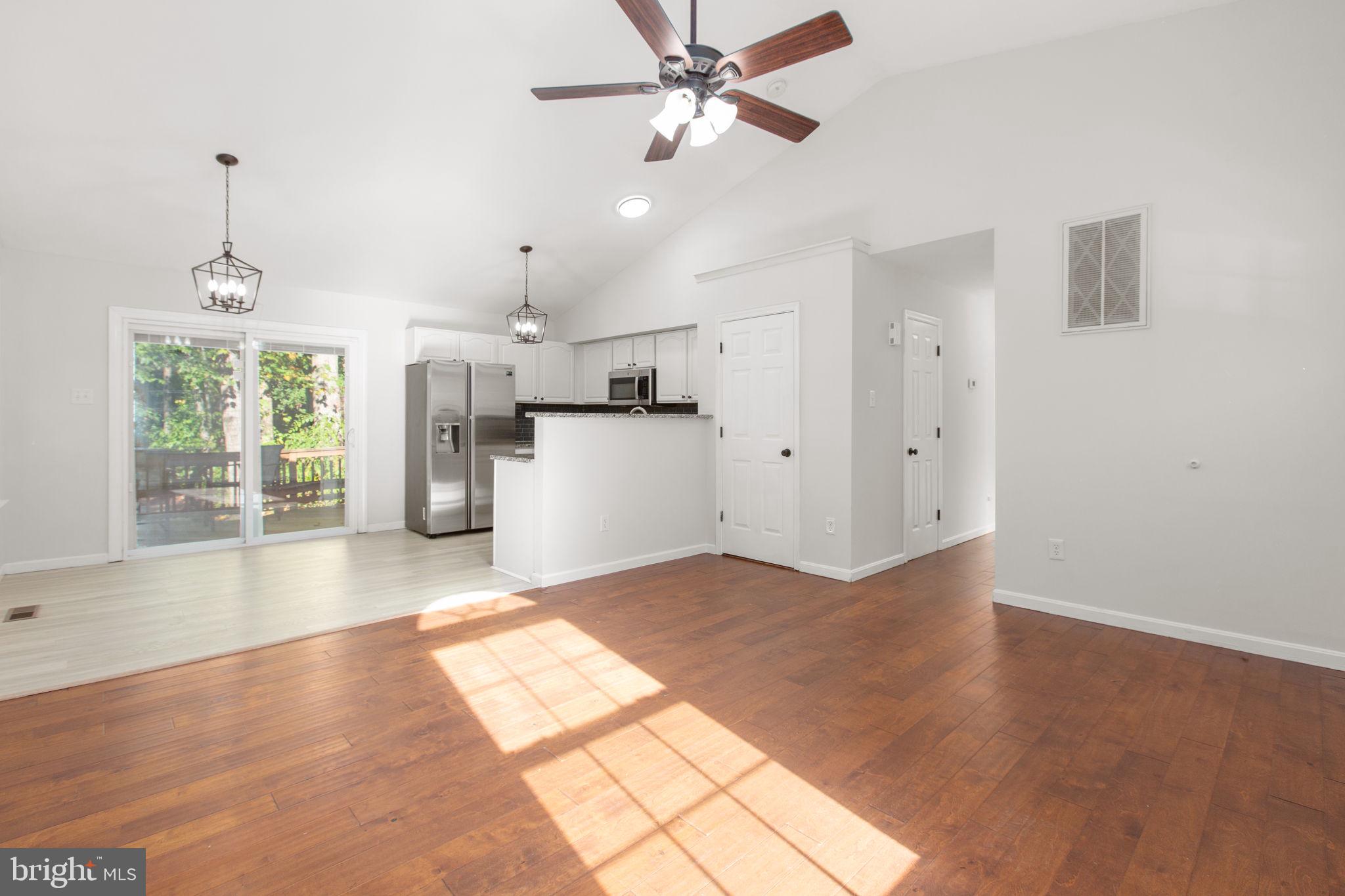 1087 GARNER DRIVE