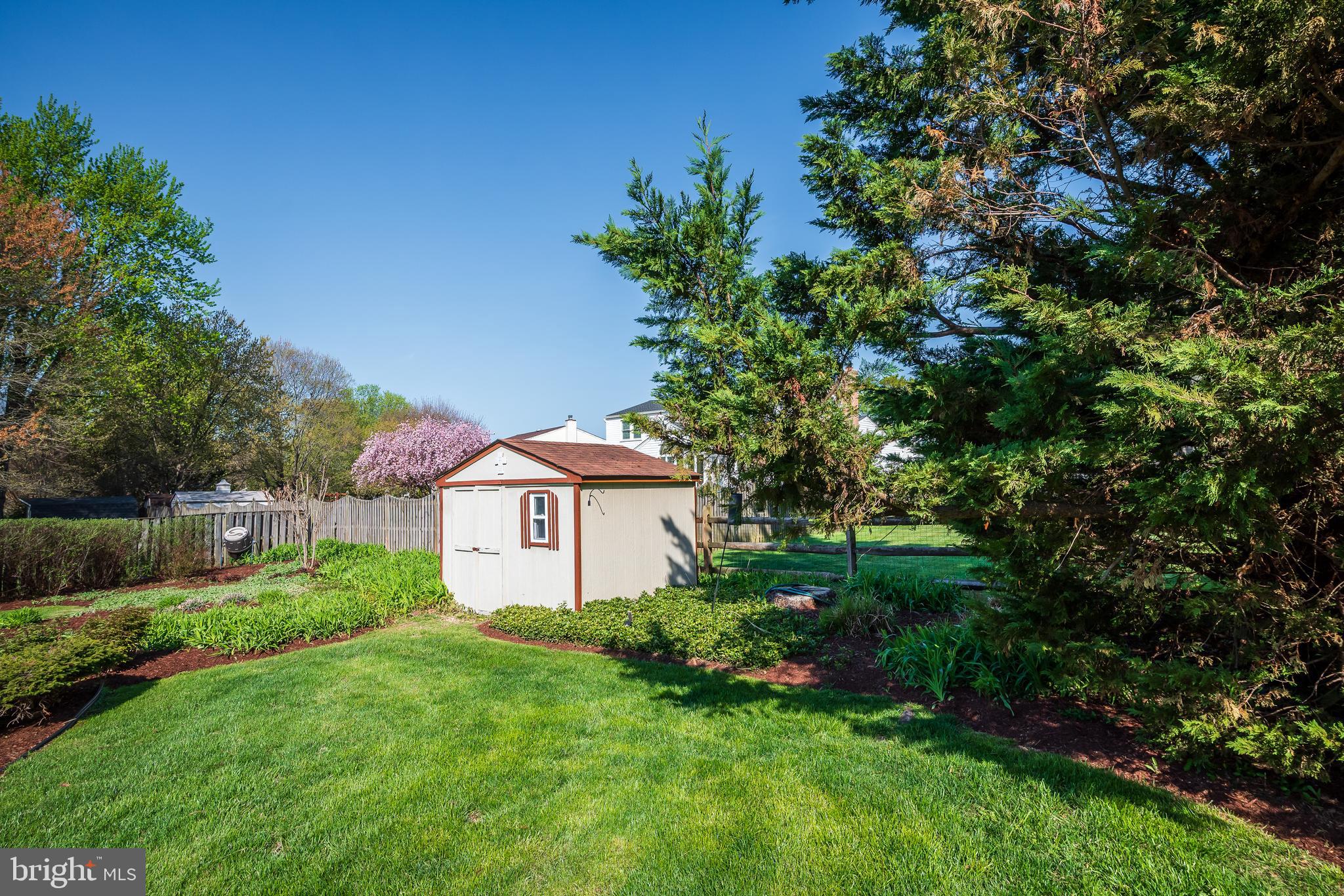 OLNEY OAKS - Residential