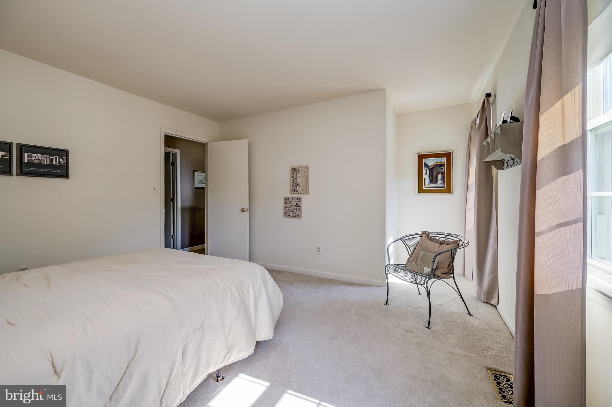 OLNEY OAKS - Residential