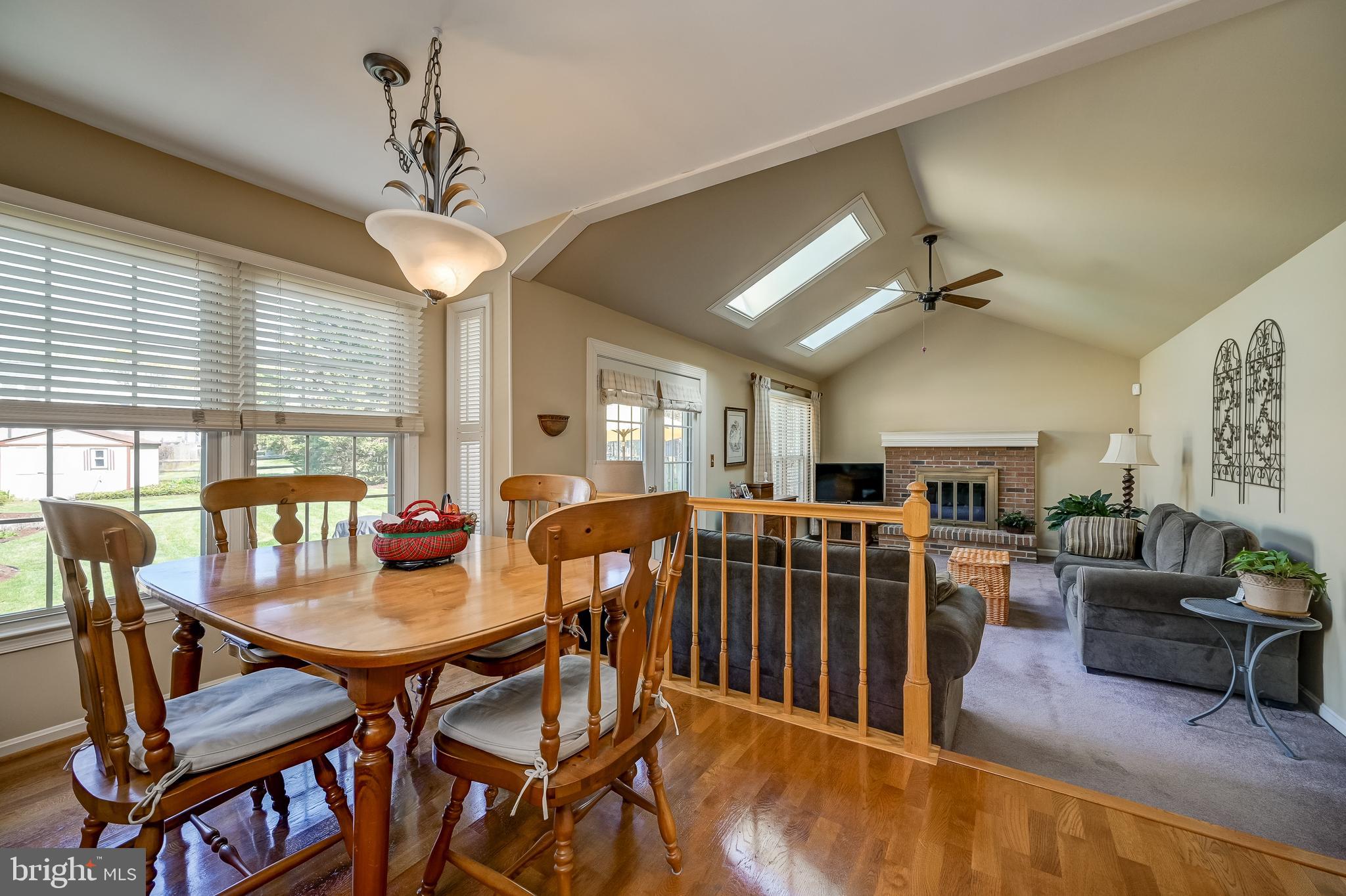 OLNEY OAKS - Residential