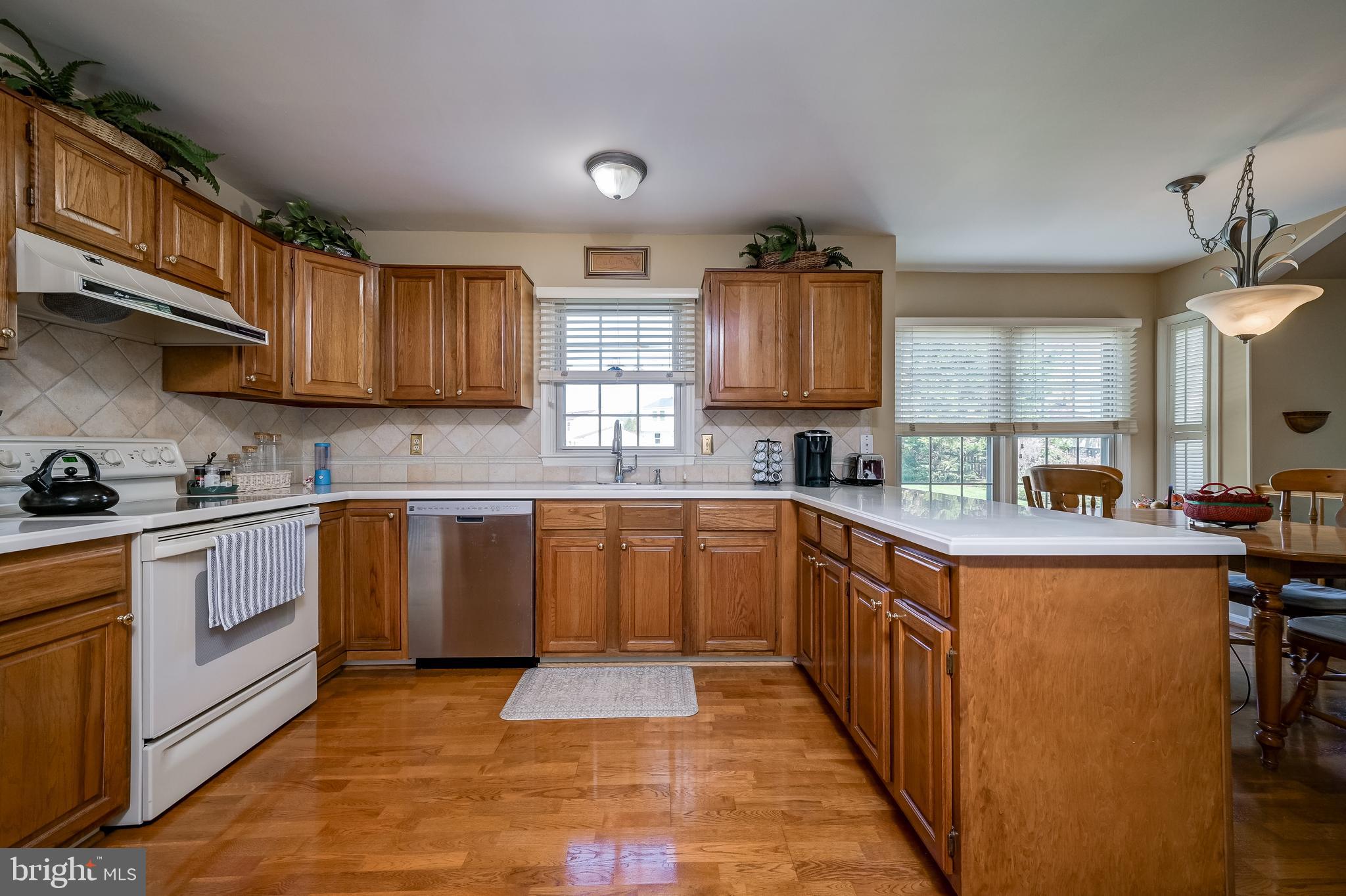 OLNEY OAKS - Residential