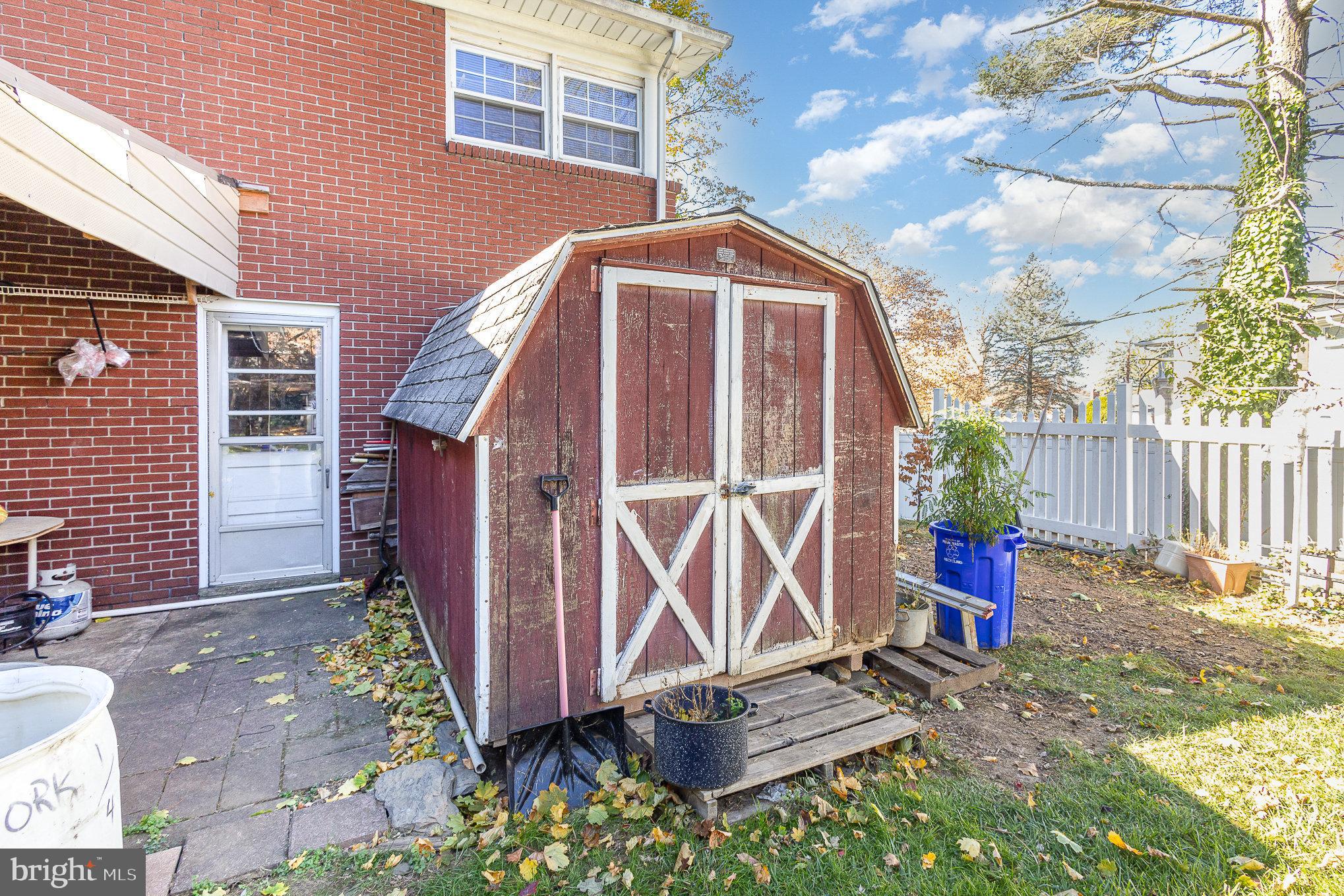 HAINES ACRES - Residential