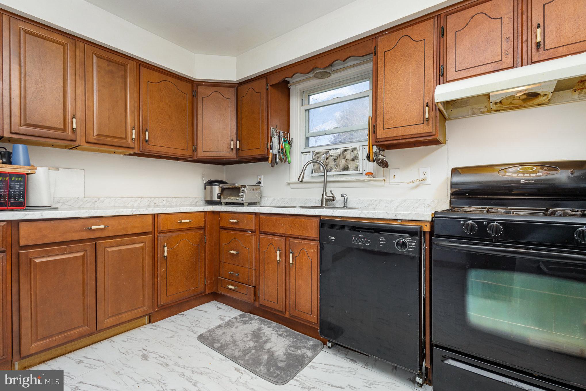 HAINES ACRES - Residential