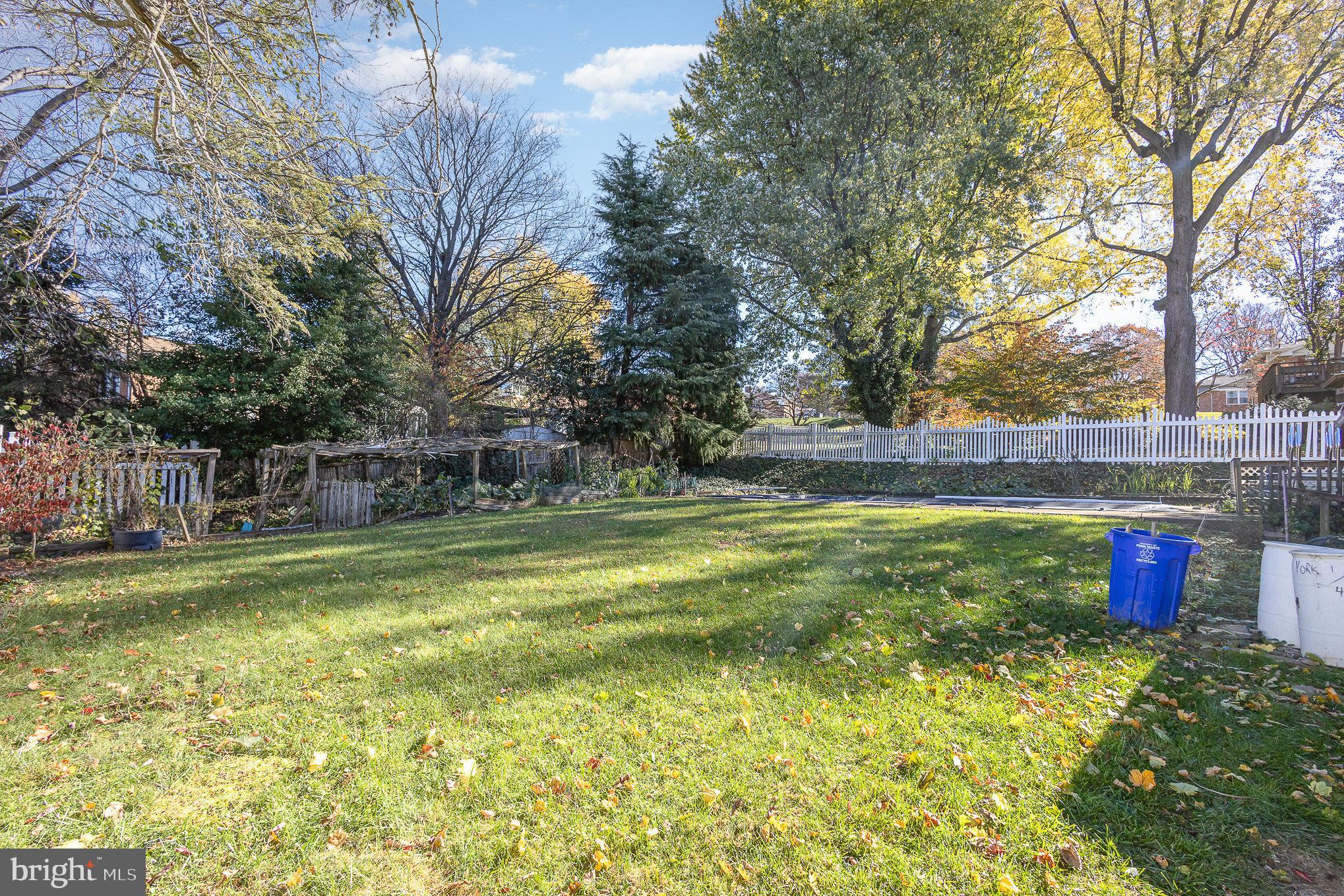 HAINES ACRES - Residential