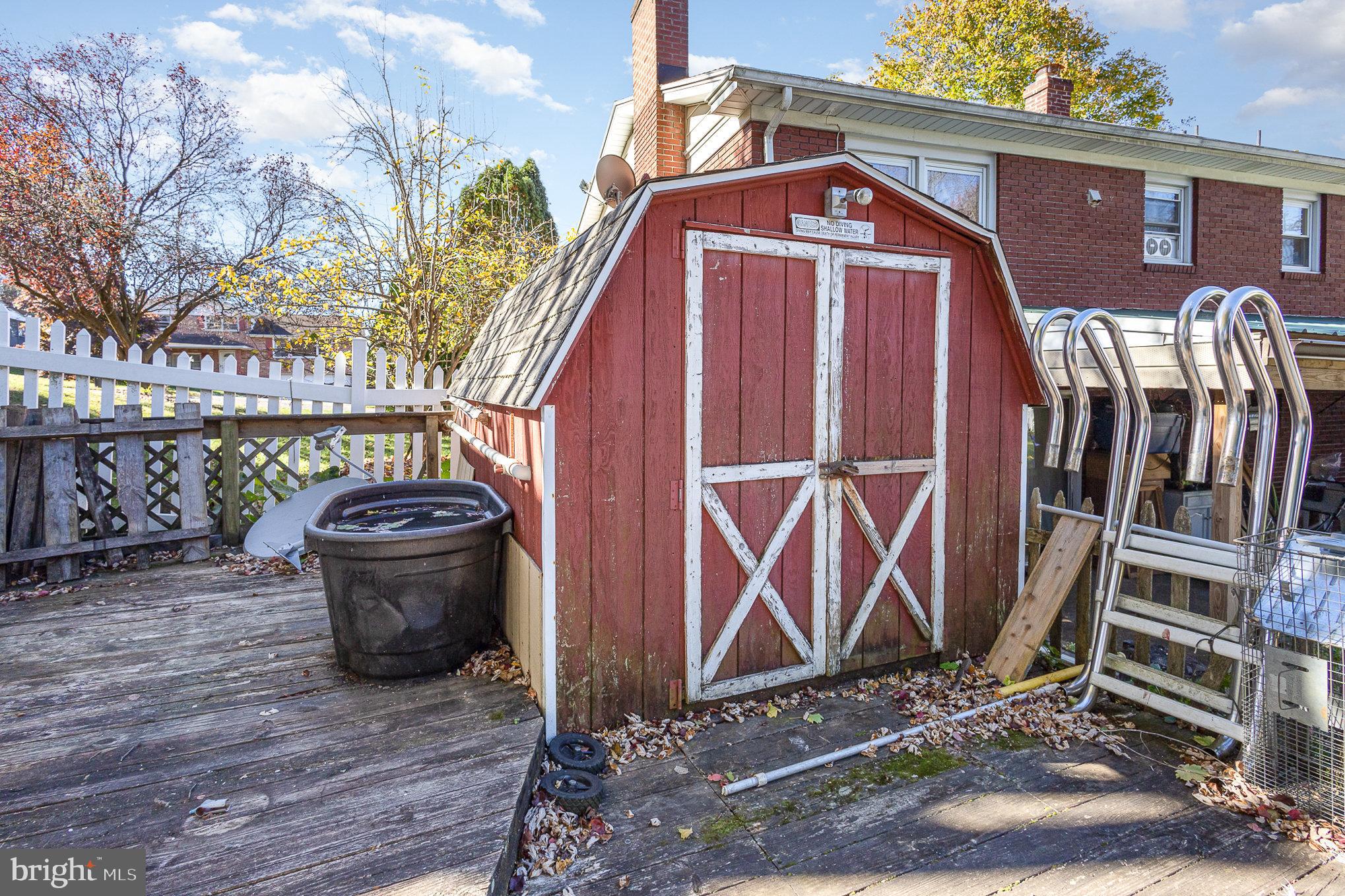 HAINES ACRES - Residential