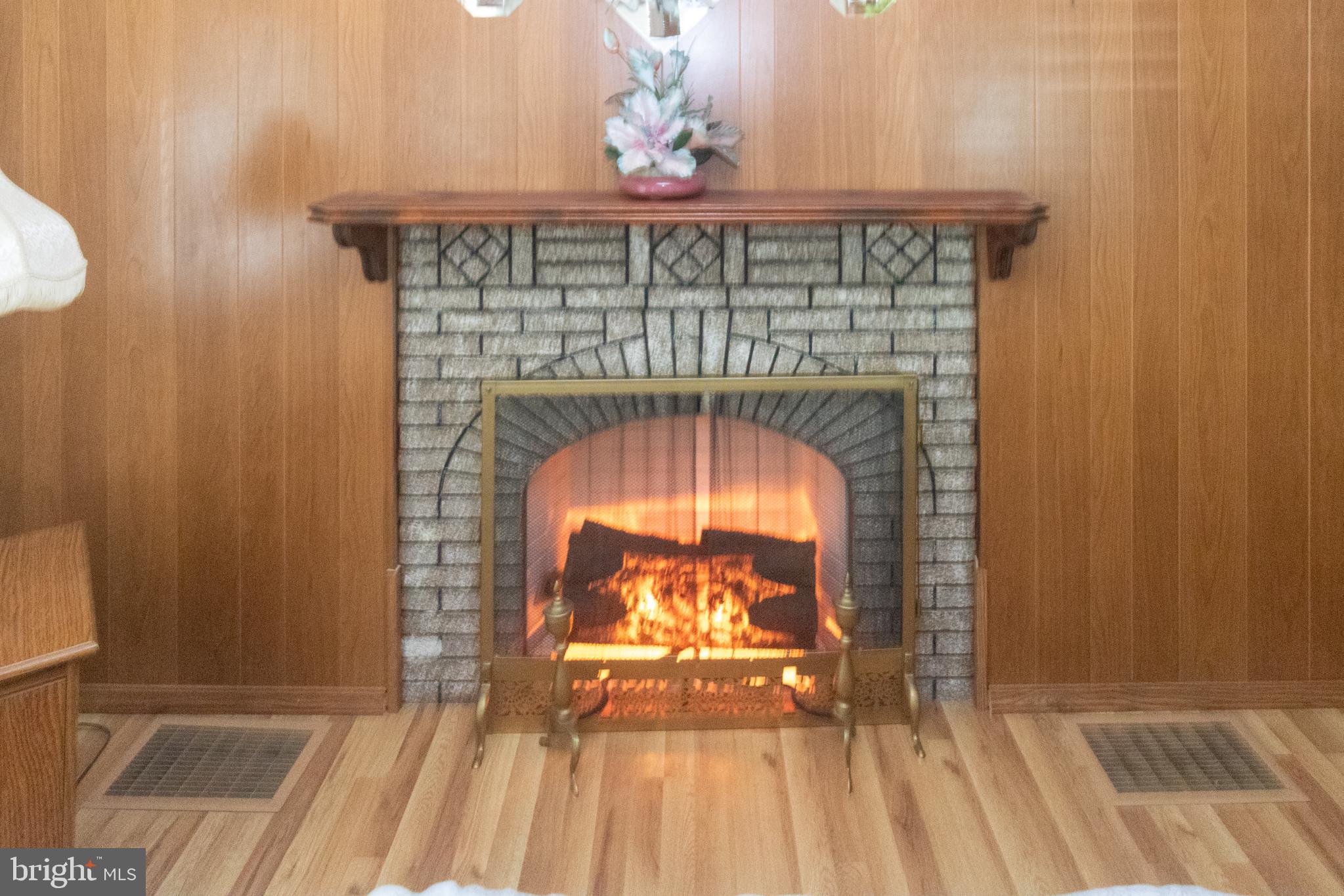 338 E EVERGREEN AVENUE
